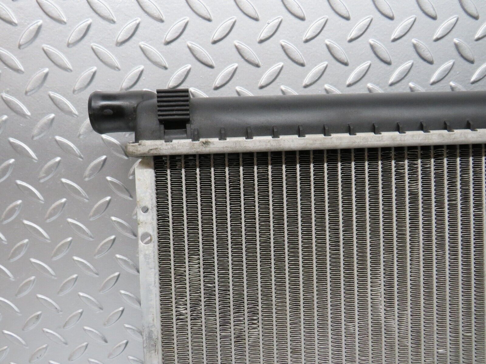 31608 Mercedes-Benz W201 190LE 1.8L Coolant Radiator Nissens 62550