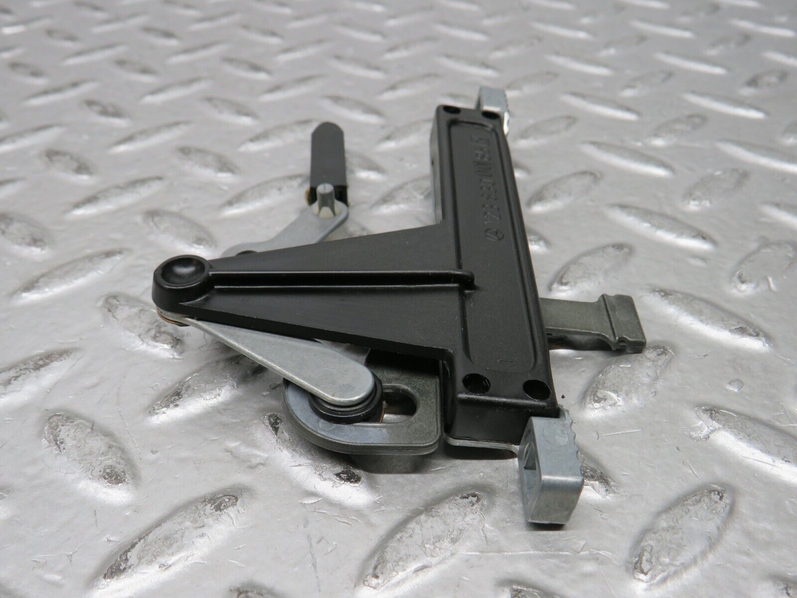 28657 Mercedes-Benz W123 230E Heater Control Switch 1238300085