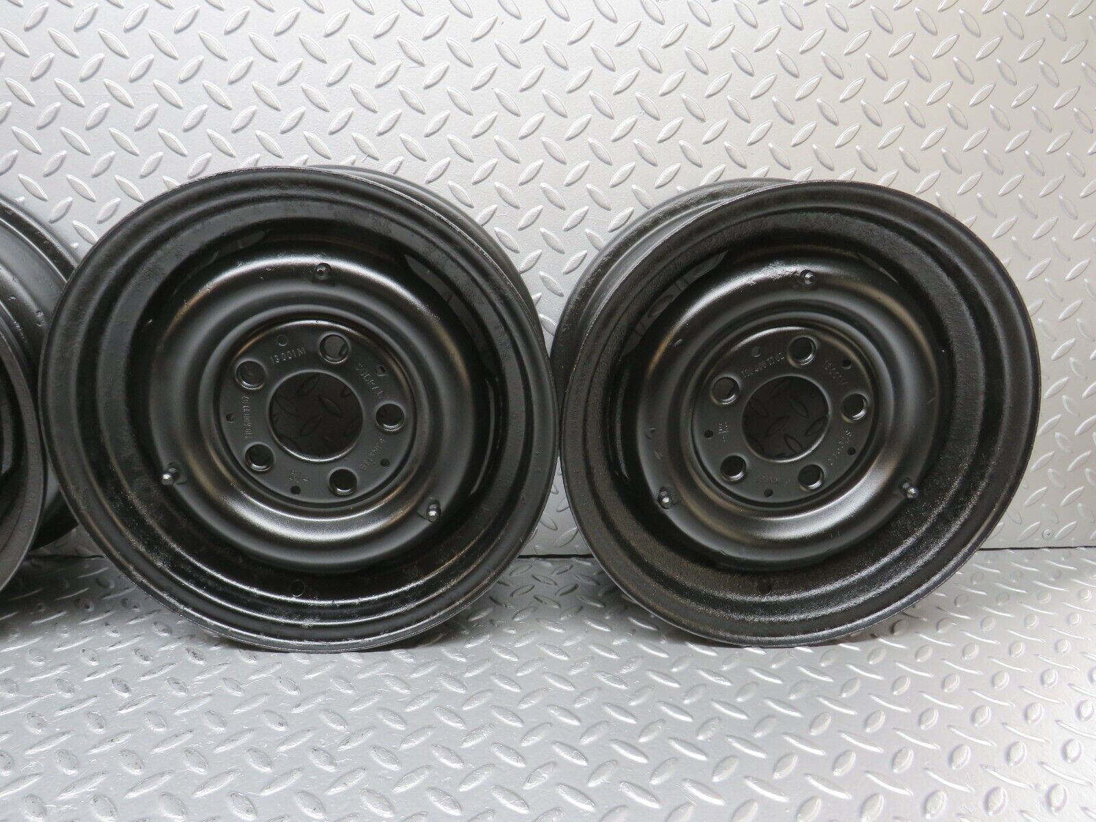 40273 Mercedes-Benz Steel Wheel Set 5JKx13B 1104001102