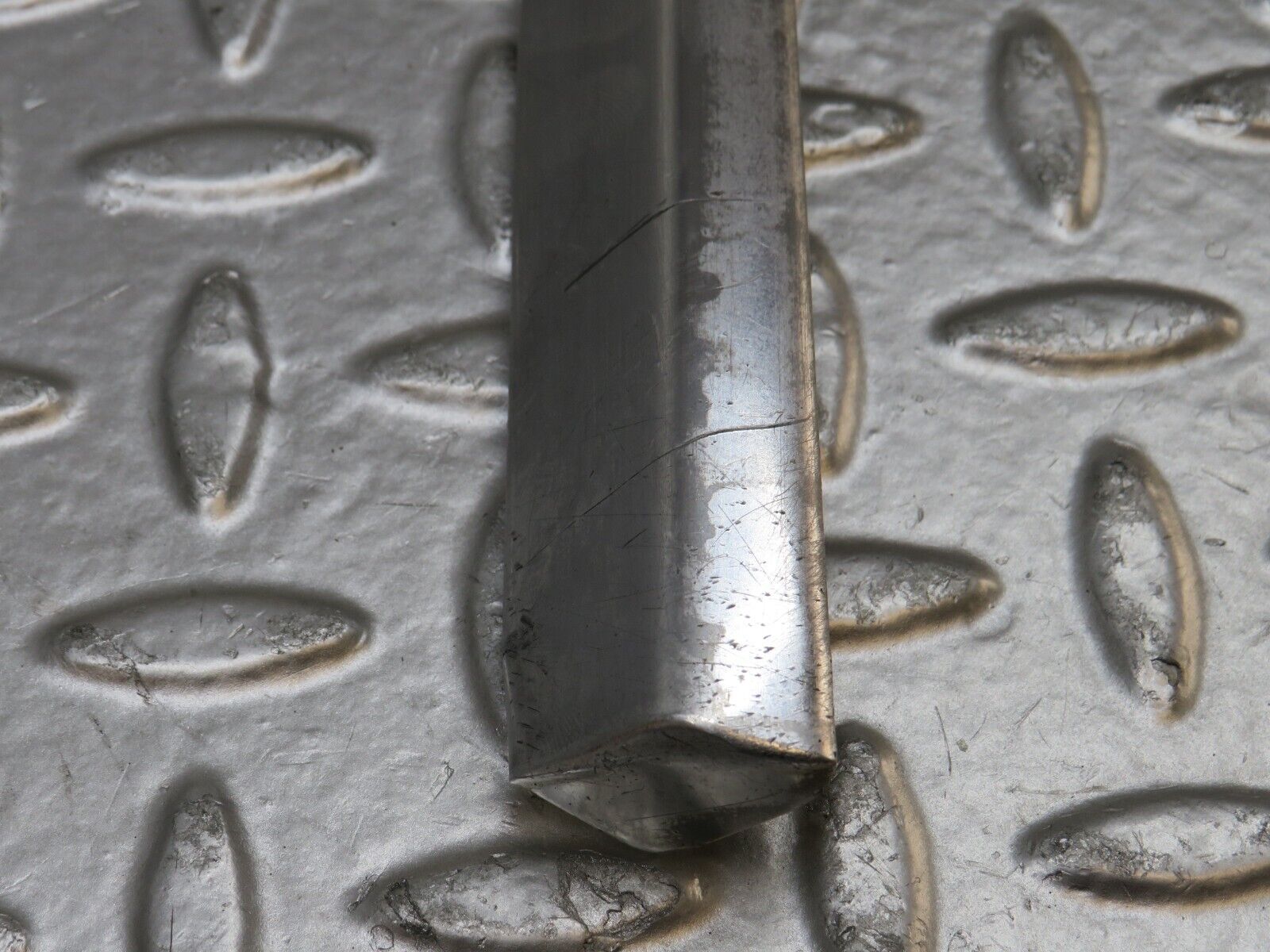 34407 Mercedes-Benz C126 380SEC Coupe Door Window Chrome Trim Right Side