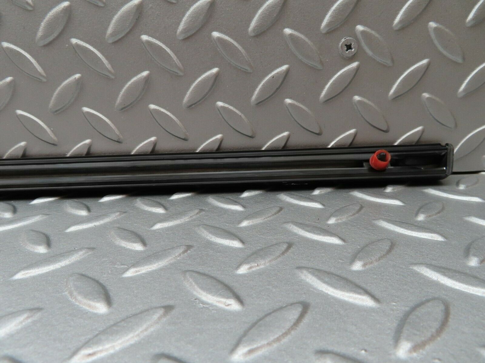 3693 Mercedes-Benz S123 200T Wagon Centre Door Chrome Trim Rear Right