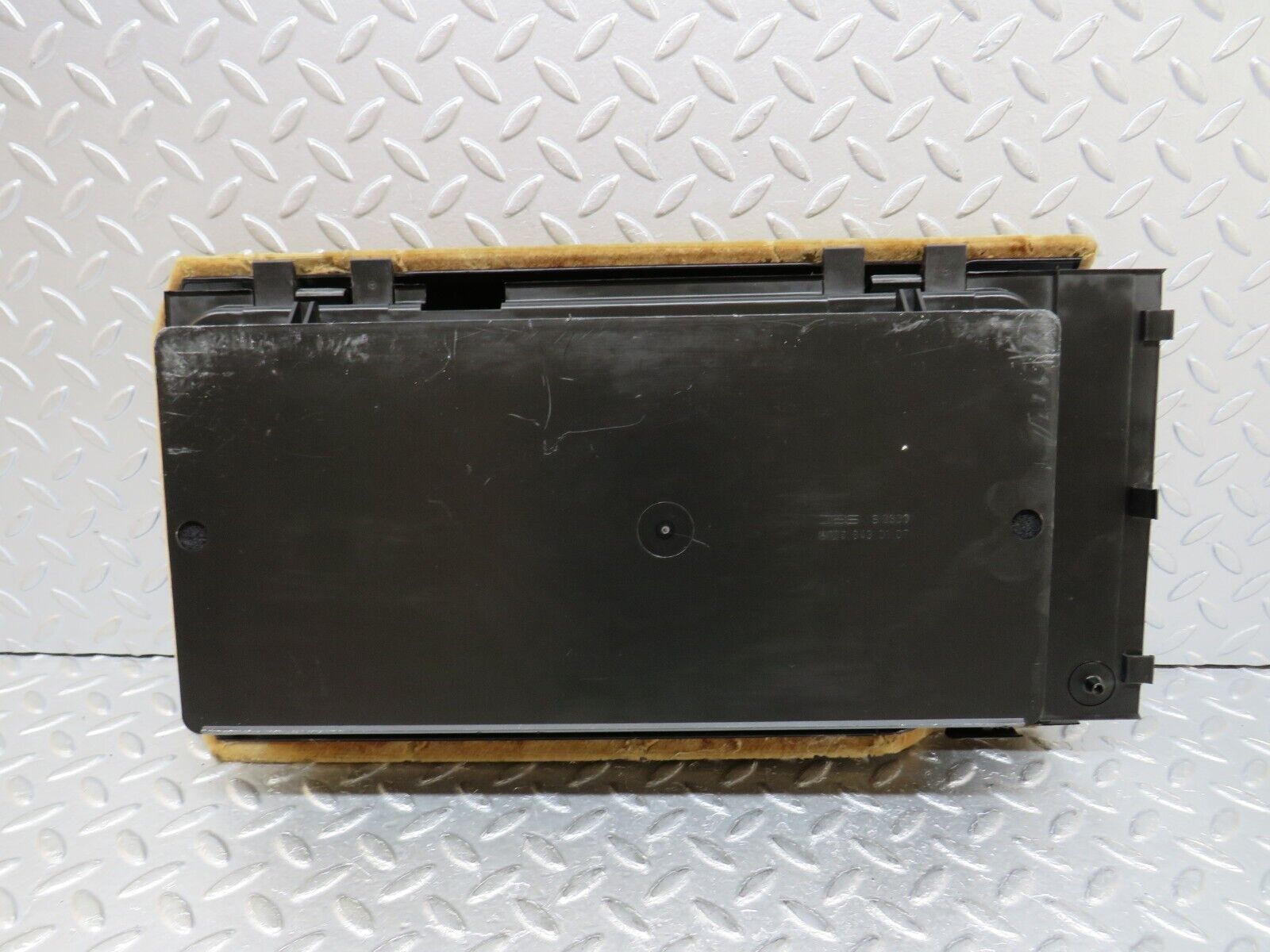 37048 Mercedes-Benz C126 420SEC Coupe Rear Left Parcel Shelf Storage 1268430107