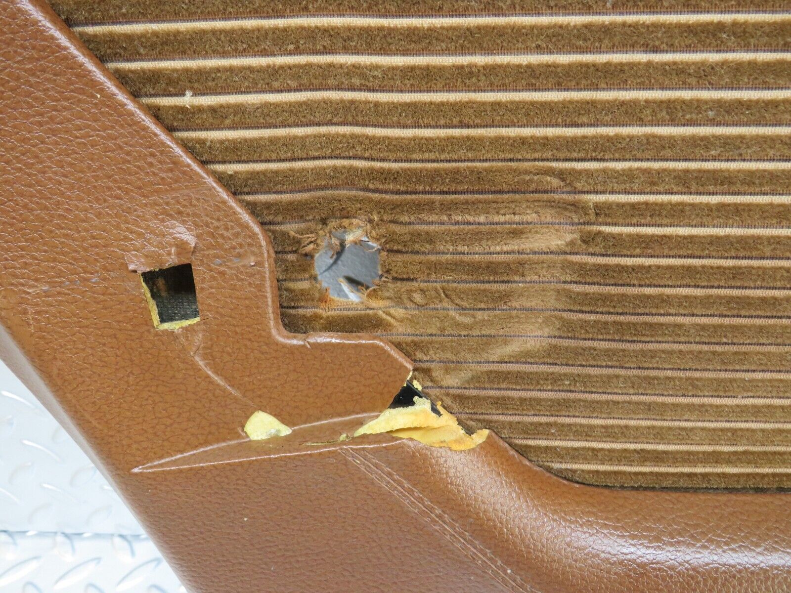 26018 Mercedes-Benz W116 450SE Rear Left Door Card Brown 1167370170