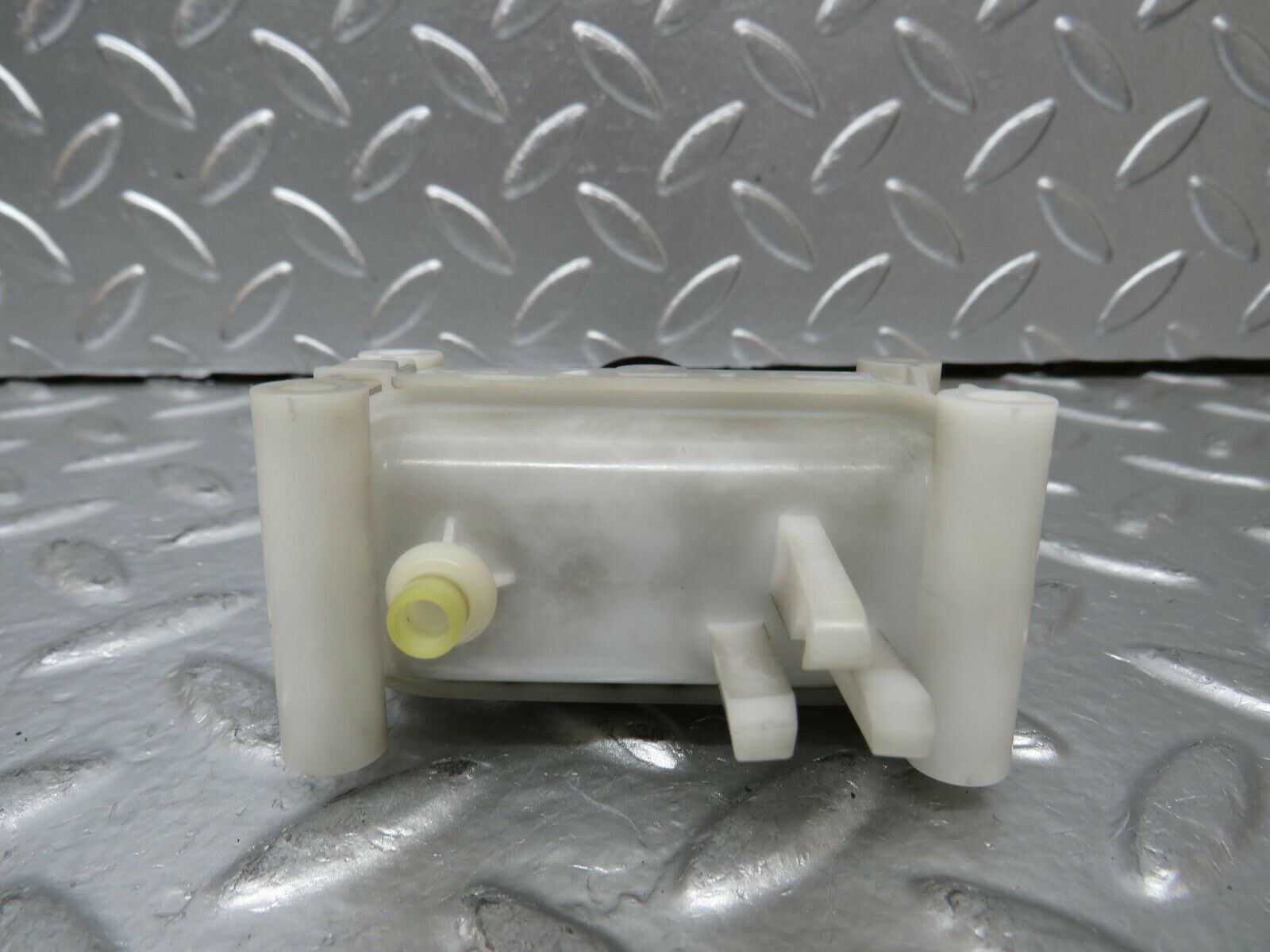 24254 Mercedes-Benz S124 220TE Door Lock Vacuum Actuator Hella Rear Left