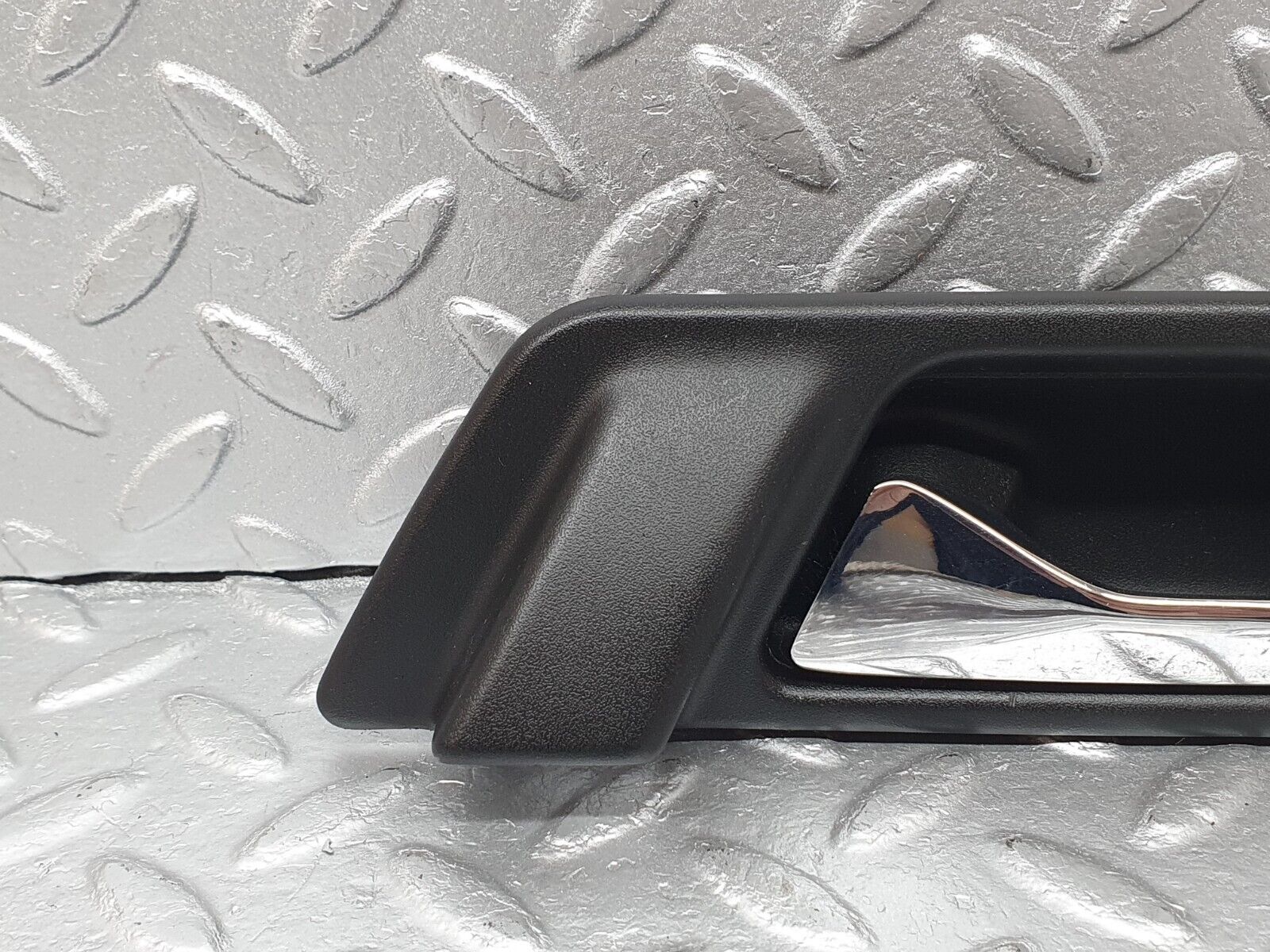 41518 Mercedes-Benz W124 200E Interior Door Handle Left Side 1247600161