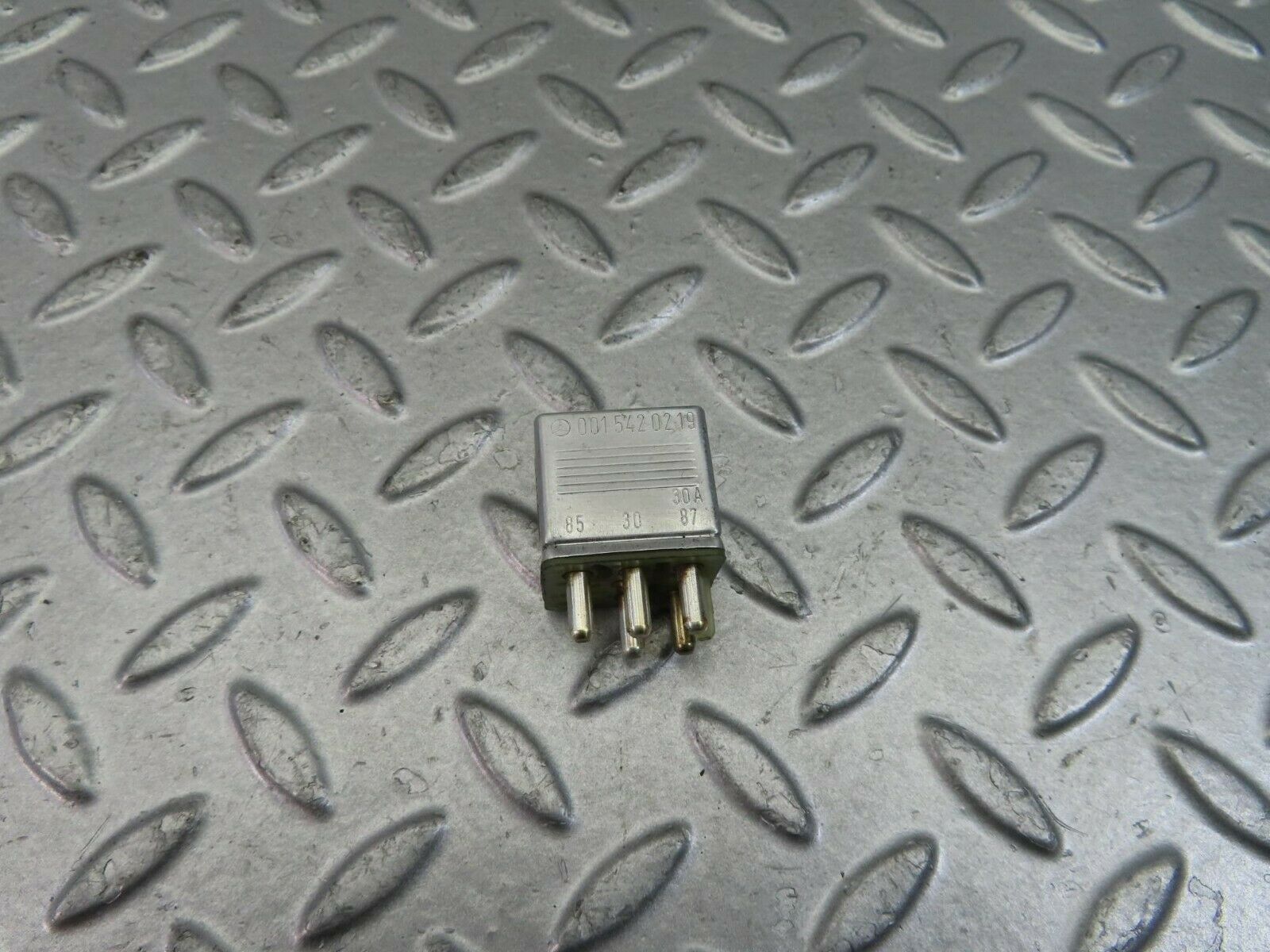 9426 Mercedes-Benz C124 300CE Coupe Multi Purpose Relay 0015420219