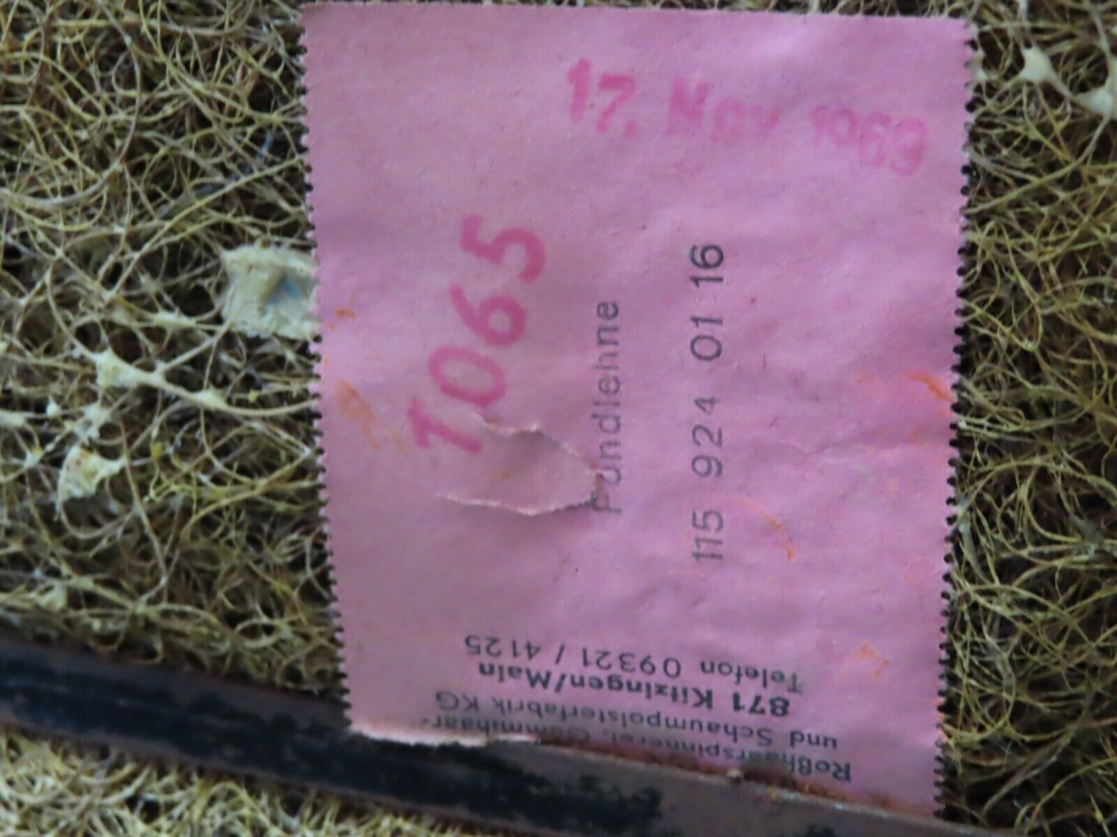 20779 Mercedes-Benz W114 250CE Coupe Rear Seat Black 1159240116