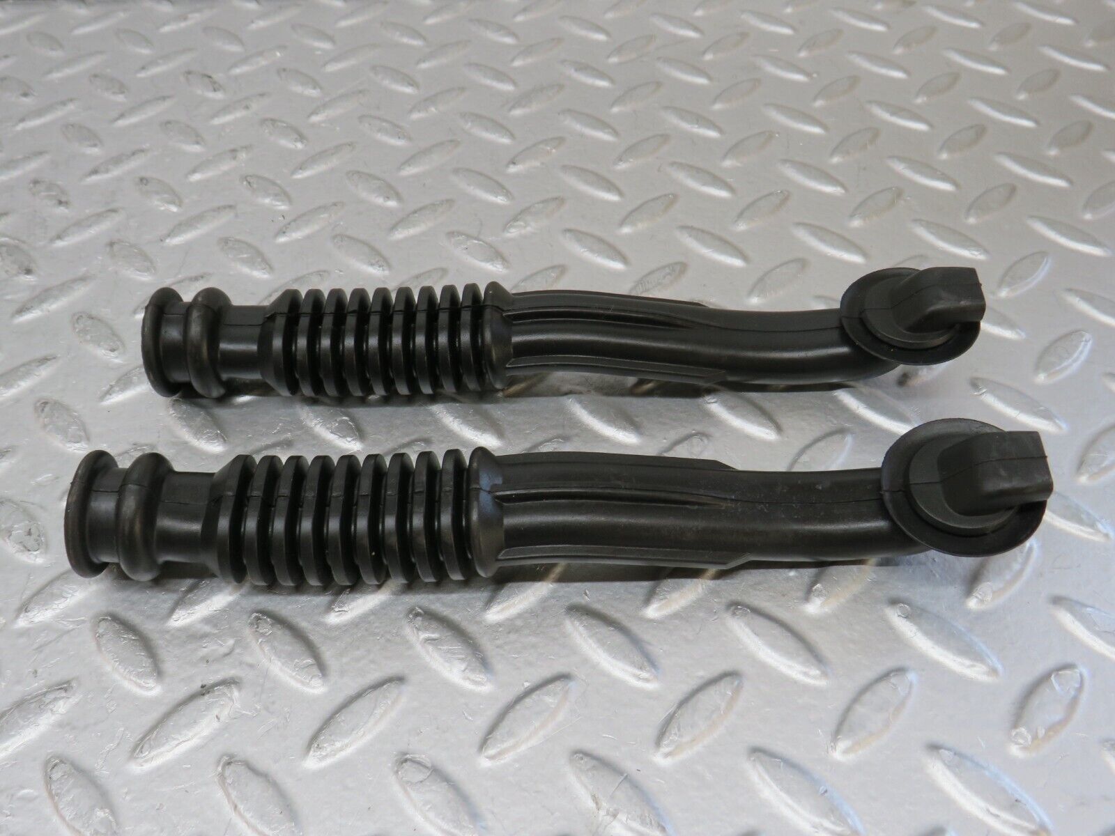 35179 Mercedes-Benz W221 Air Conditioning Vapor Hose Pipe 2x 2218323894