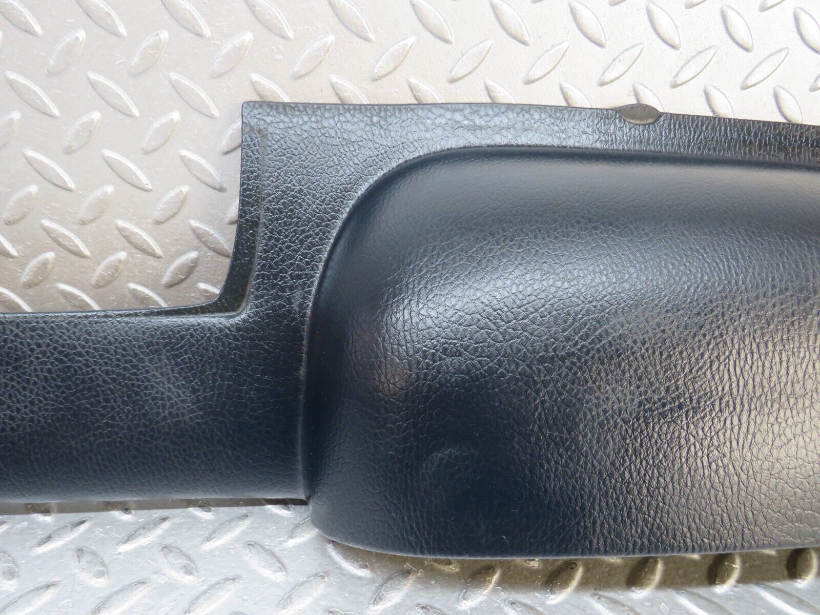 37389 Mercedes-Benz W109 300SEL Dashboard Blue