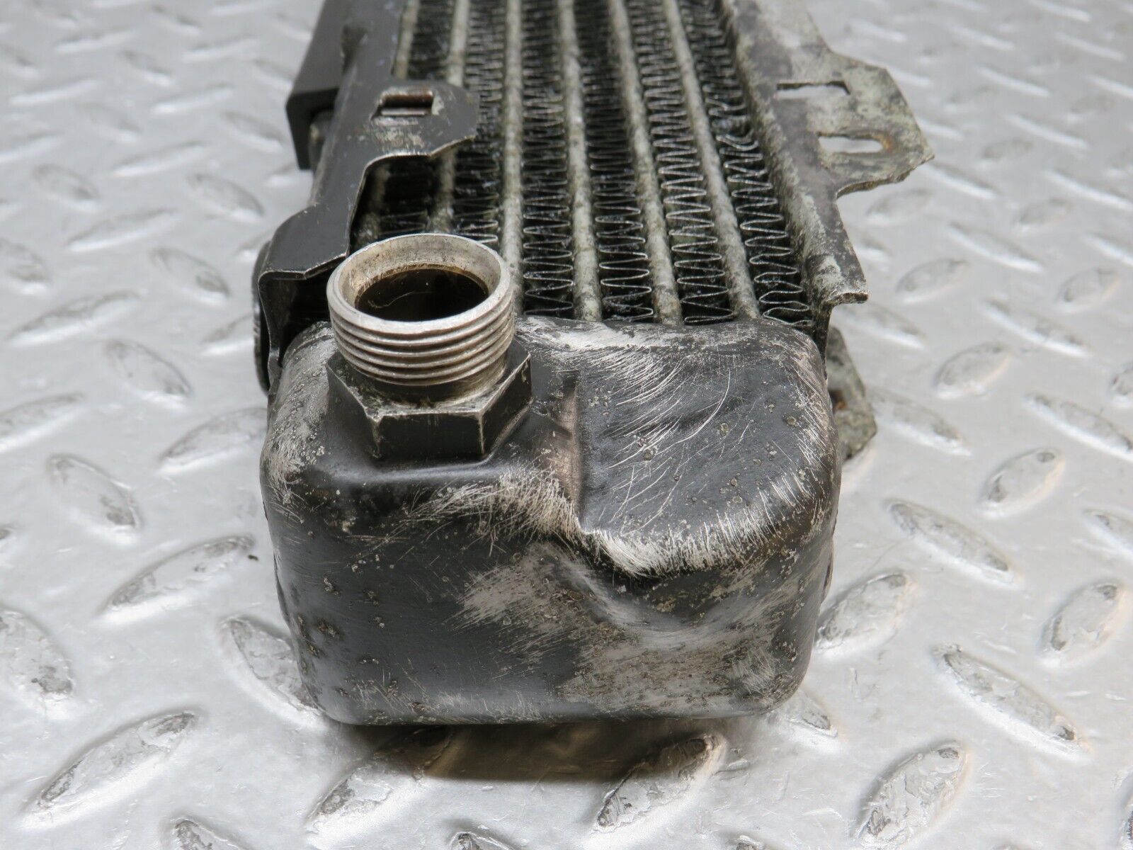 37406 Mercedes-Benz W109 300SEL Oil Cooler Radiator Behr 1161800065