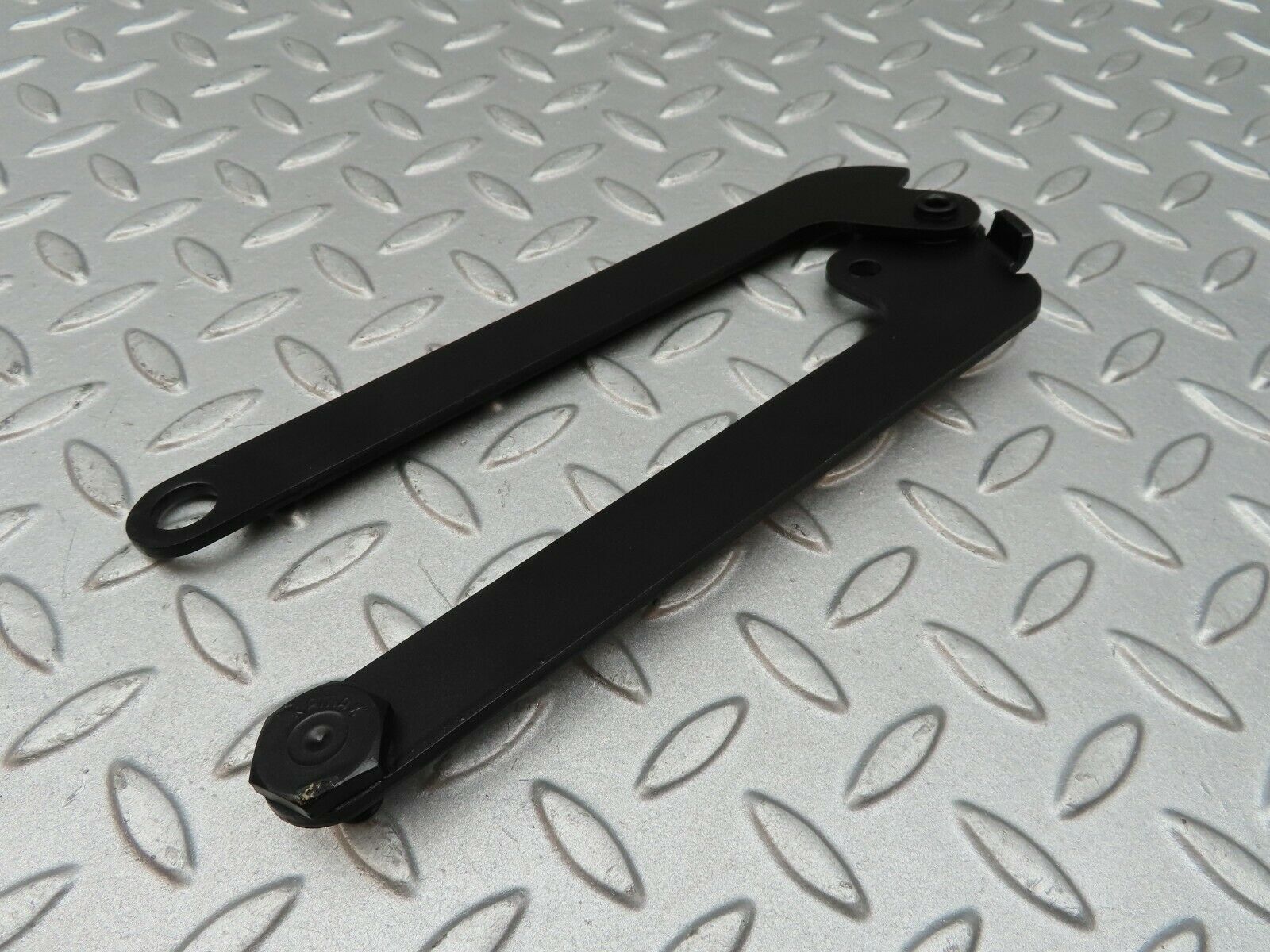 3619 Mercedes-Benz W108 280SE Right Bonnet Hinge