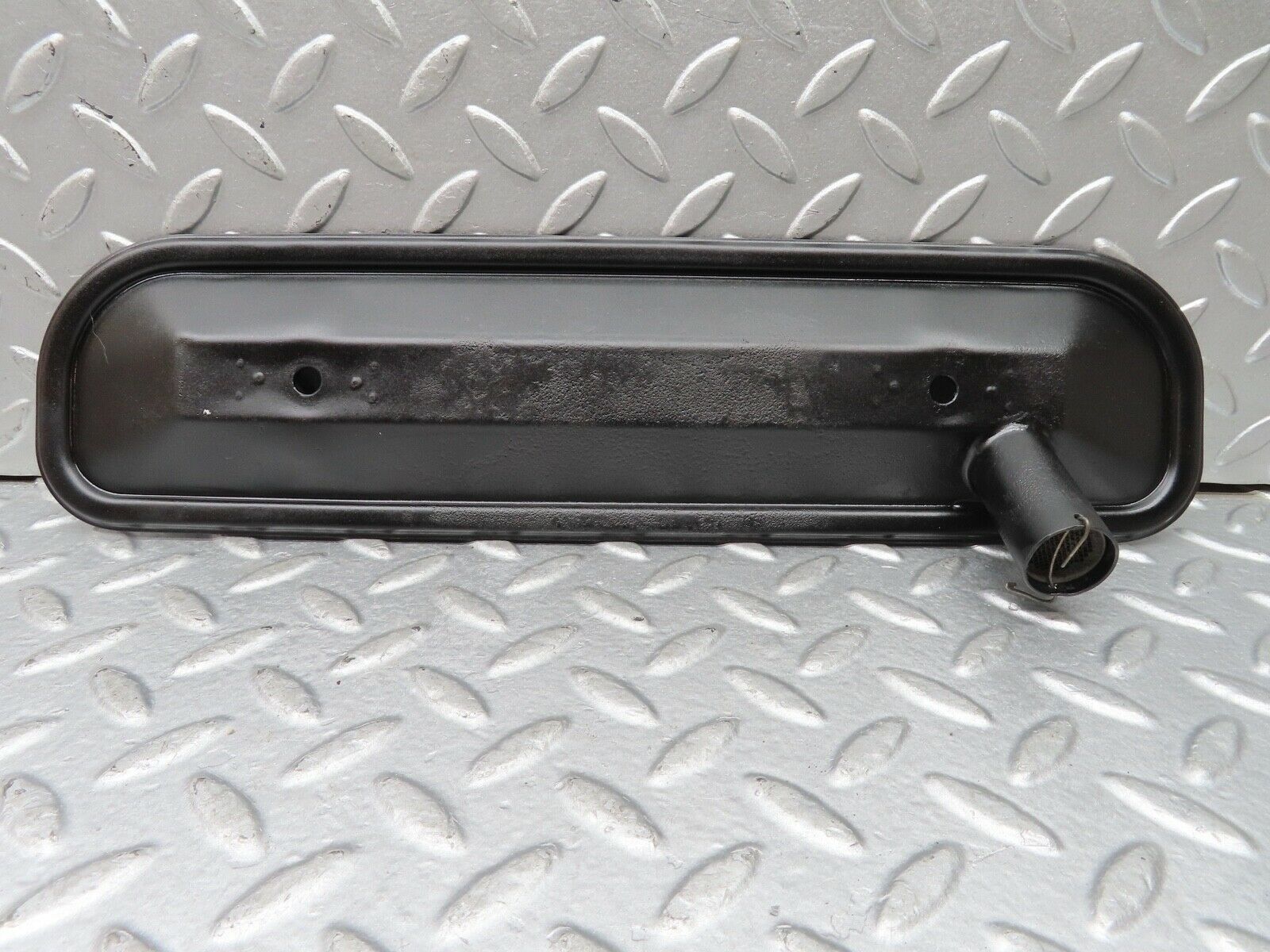 18542 Mercedes-Benz W136 170V Valve Cover