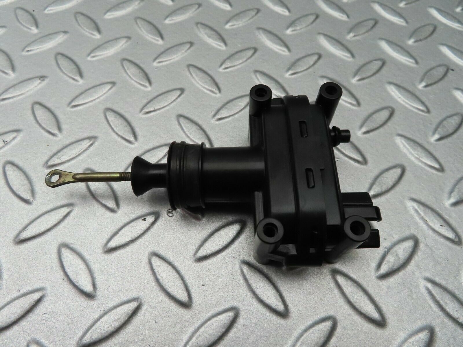 5296 Mercedes-Benz W124 230E Door Lock Vacuum Actuator Rear Right