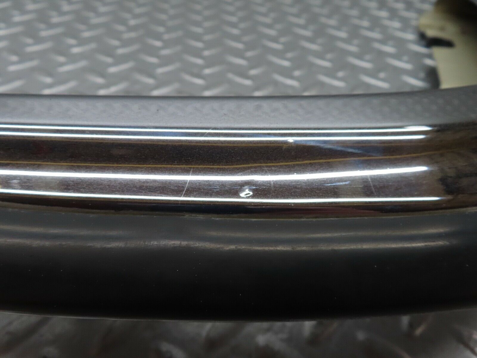 18156 Mercedes-Benz W116 450SEL Front Right Upper Bumper Corner 1168800270