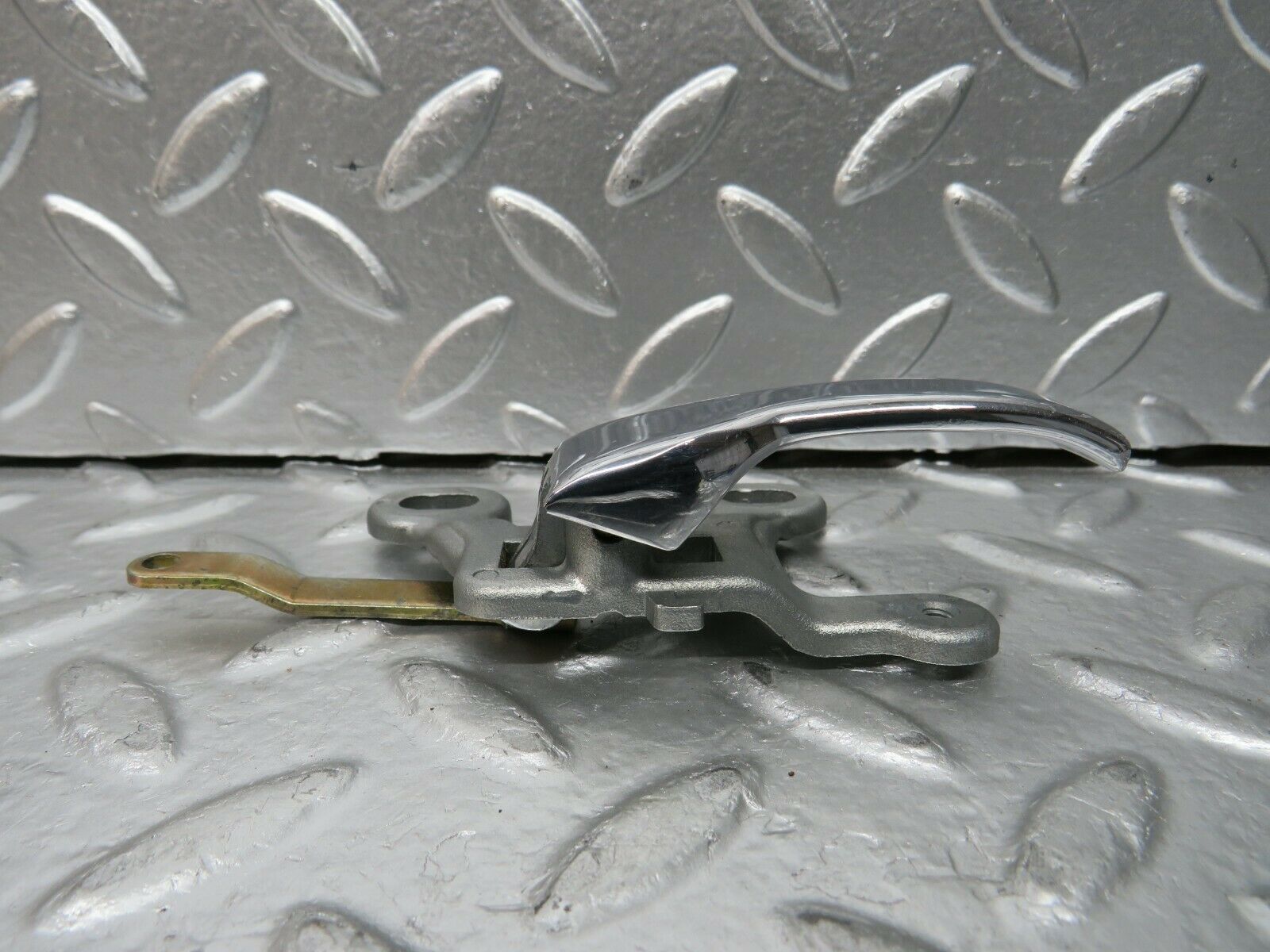 23968 Mercedes-Benz W123 280E Front Right Interior Door Handle 1107660419