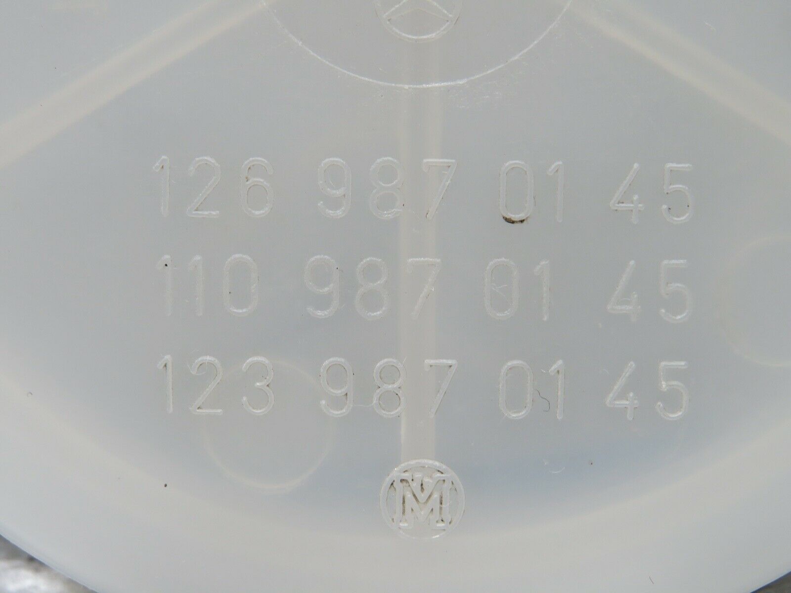 21812 Mercedes-Benz W126 300SE Trunk Boot Access Cover Panel Set 1269870145