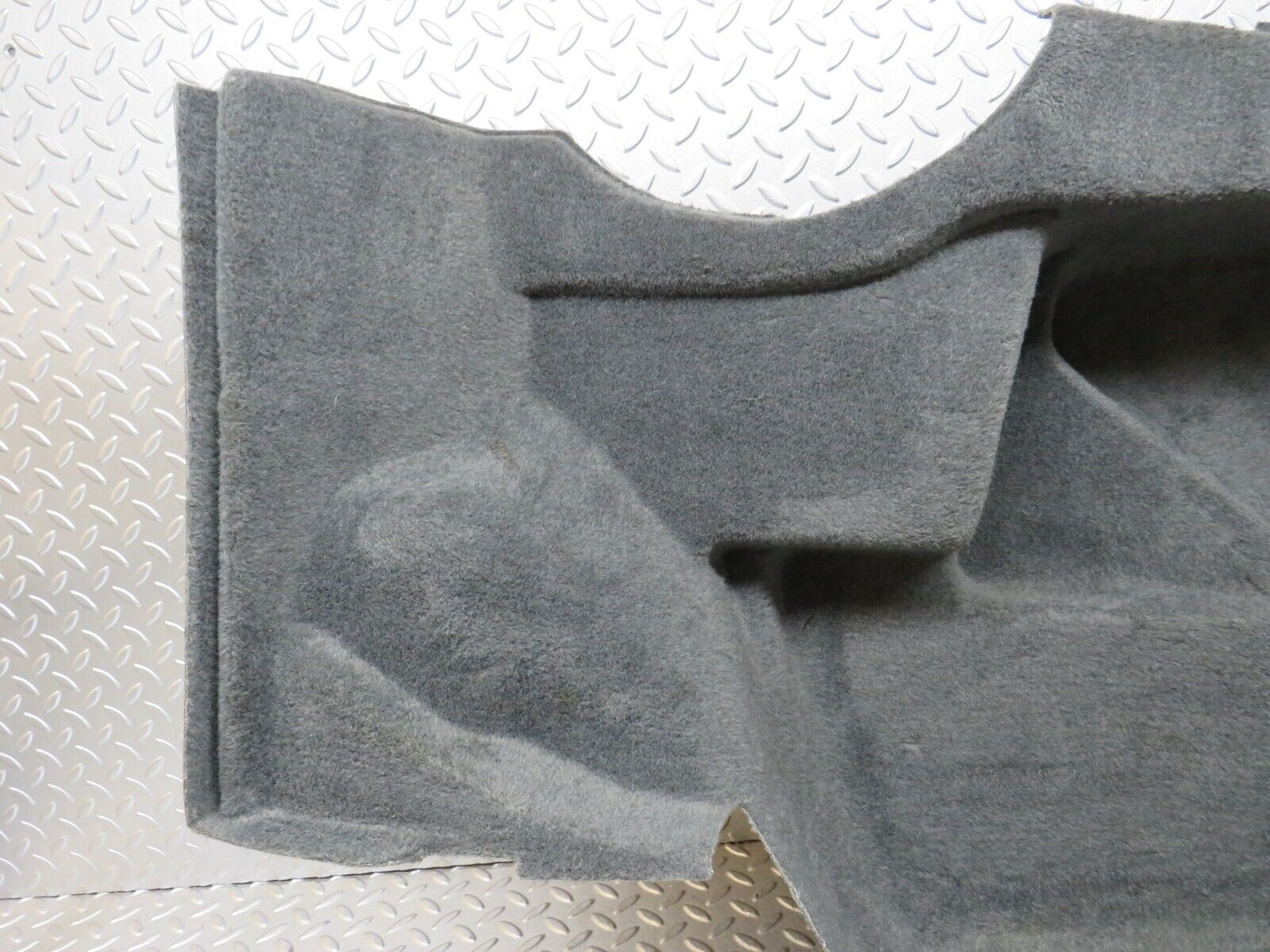 28921 Mercedes-Benz C124 320CE Coupe Trunk Boot Cover Panel Right Side