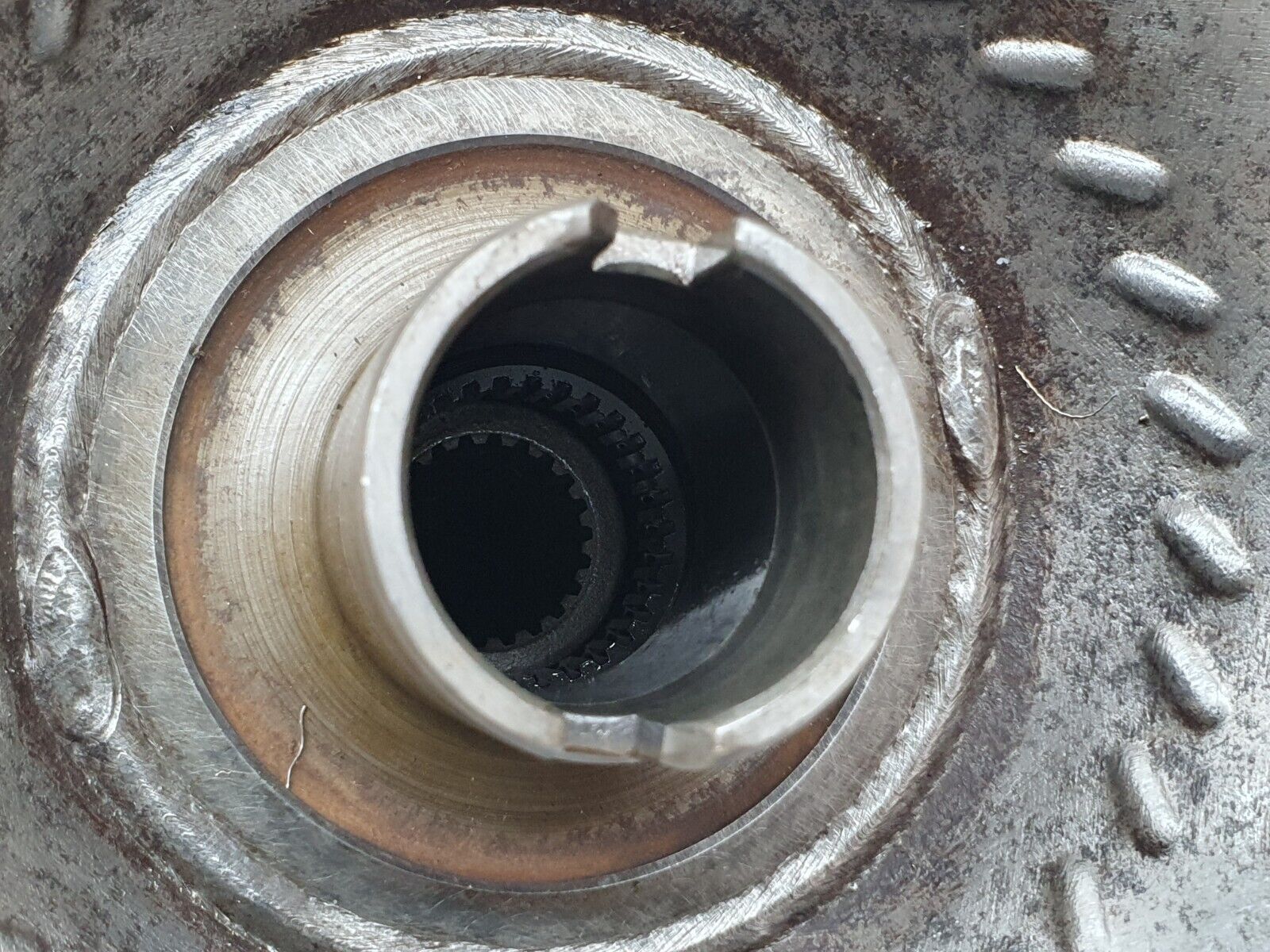 41181 Mercedes-Benz W126 300SE Torque Converter 124250002