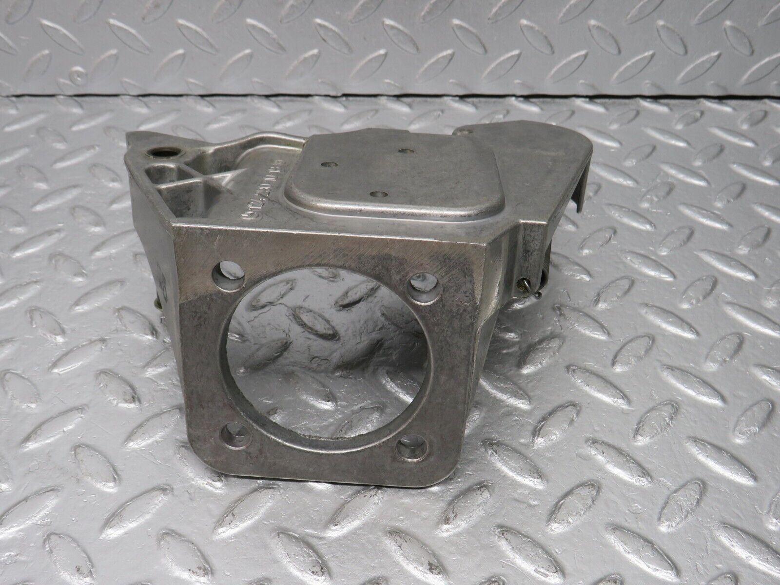 39416 Mercedes-Benz R129 320SL Coupe Brake Pedal Bracket 1242901019 1402921031