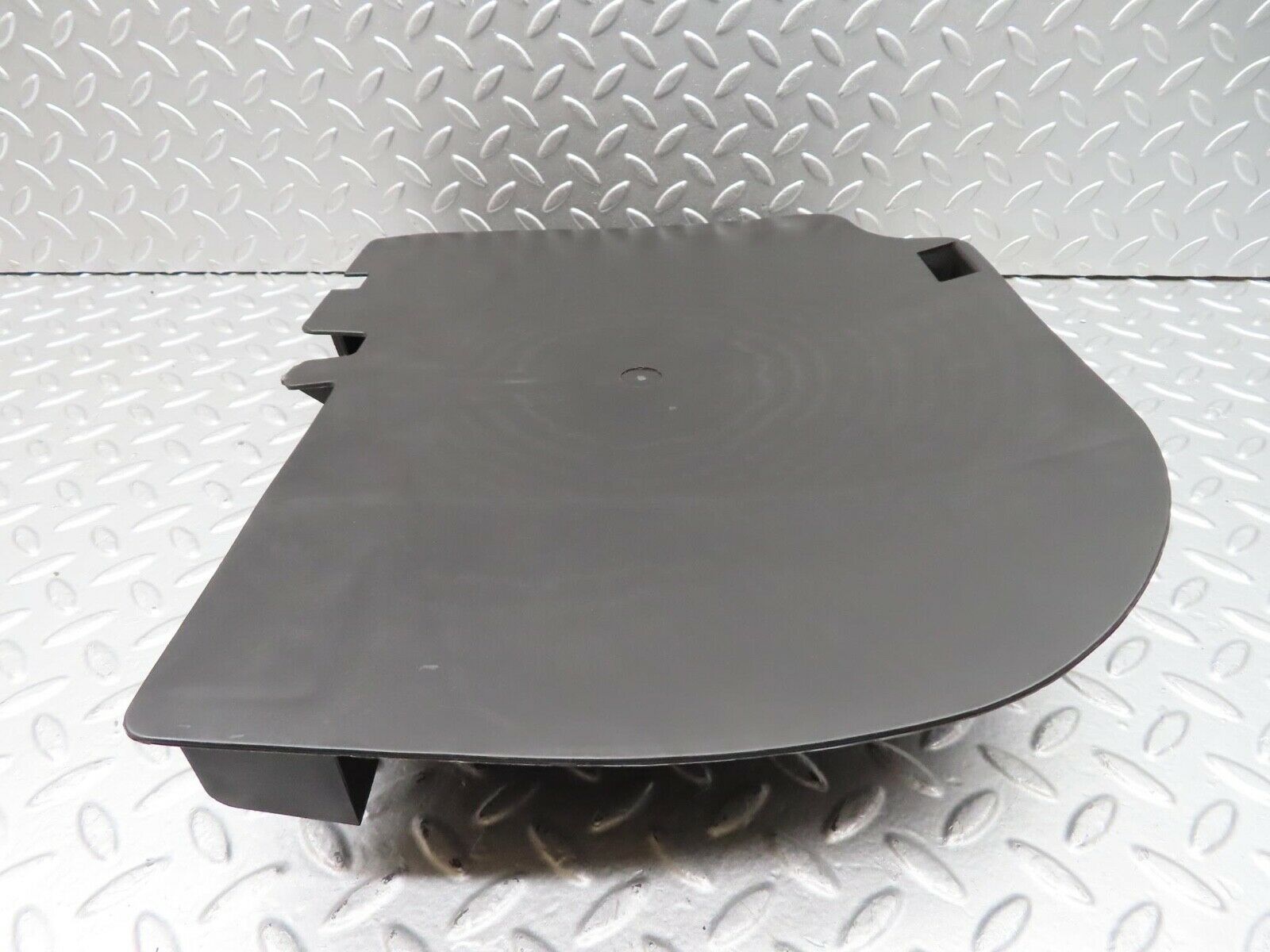 15044 Mercedes-Benz W140 S320 Front Left Floor Cable Channel Cover 2016841137