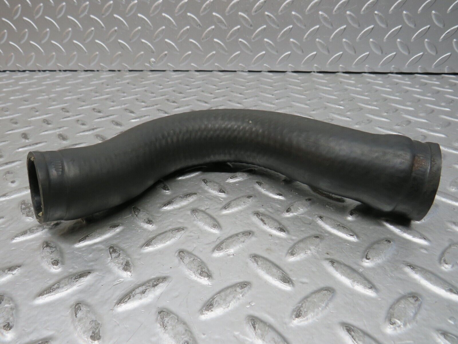 28846 Mercedes-Benz W123 230E Radiator Hose Pipe 1235012382