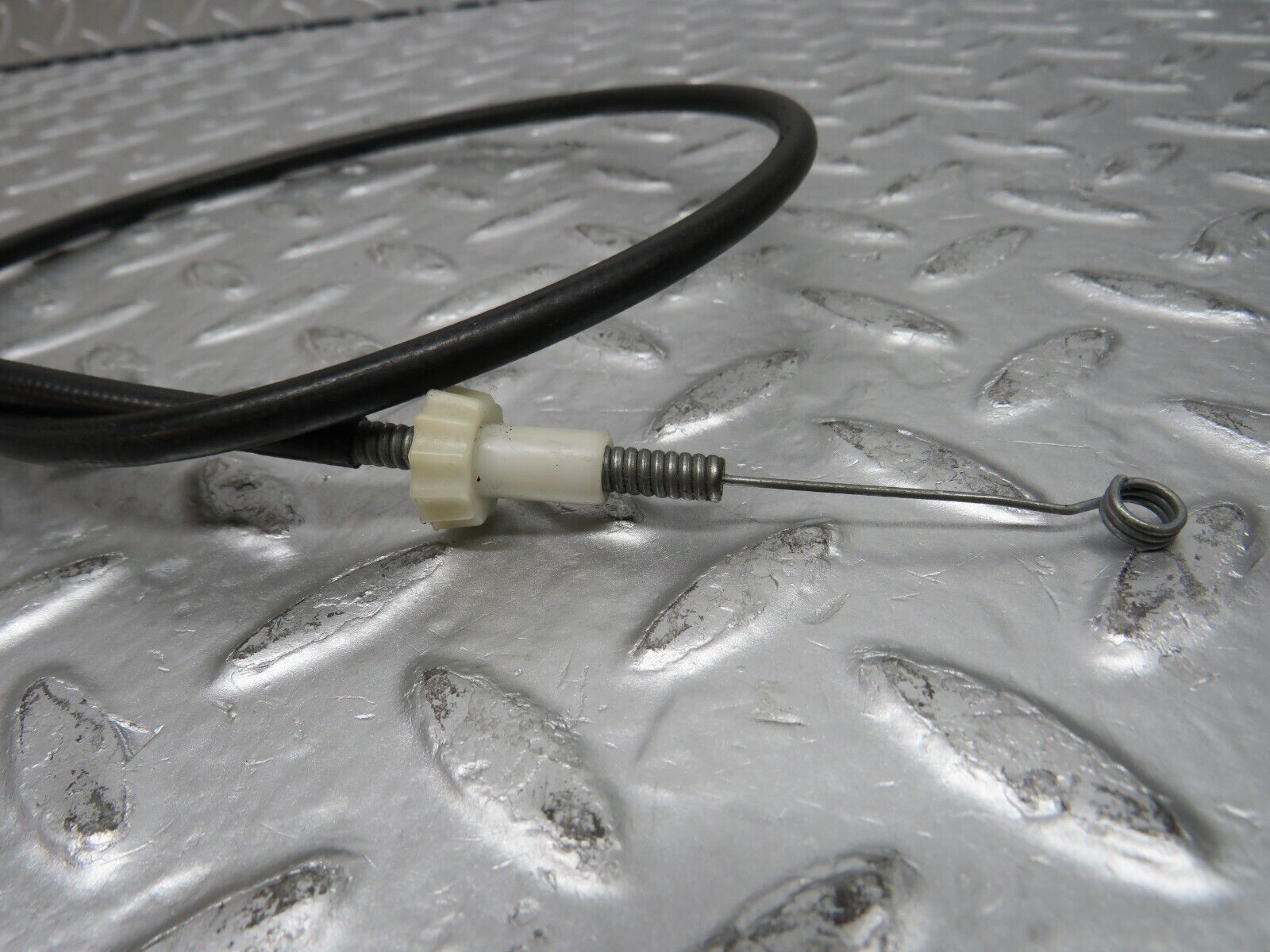 31521 Mercedes-Benz S124 220TE Wagon Heater Control Cable