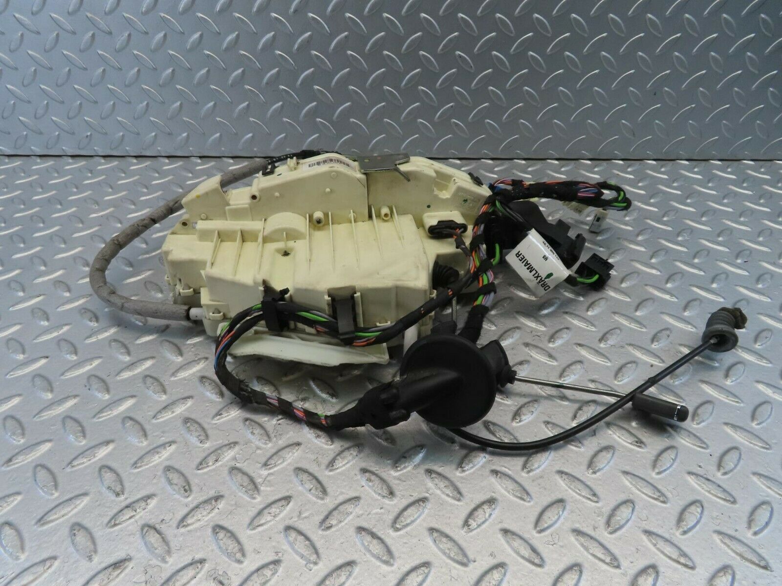 11179 Mercedes-Benz W221 S320 Rear Right Soft Close Door Lock 2217303035