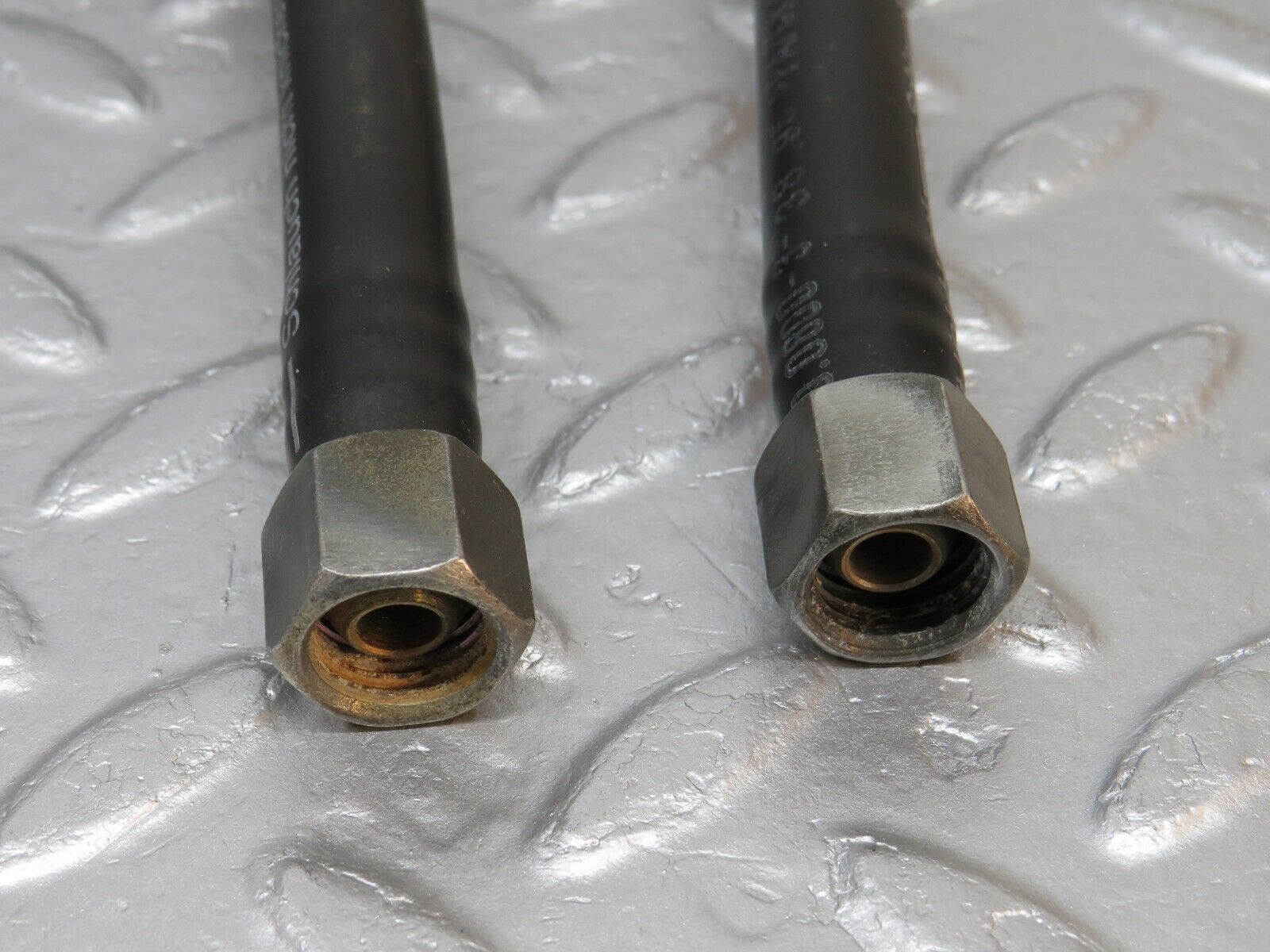 39745 Mercedes-Benz R129 320SL Coupe Fuel Pipe Line