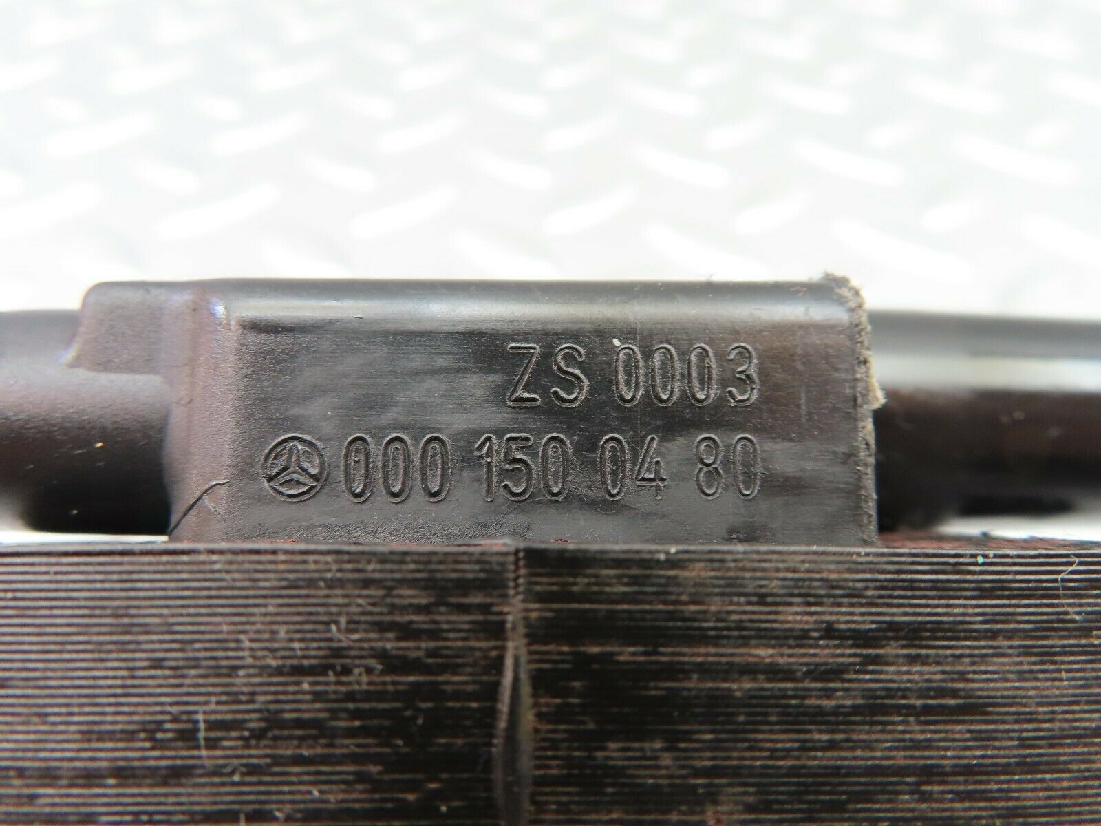 6788 Mercedes-Benz S124 E220 Wagon Ignition Coil 0001500480