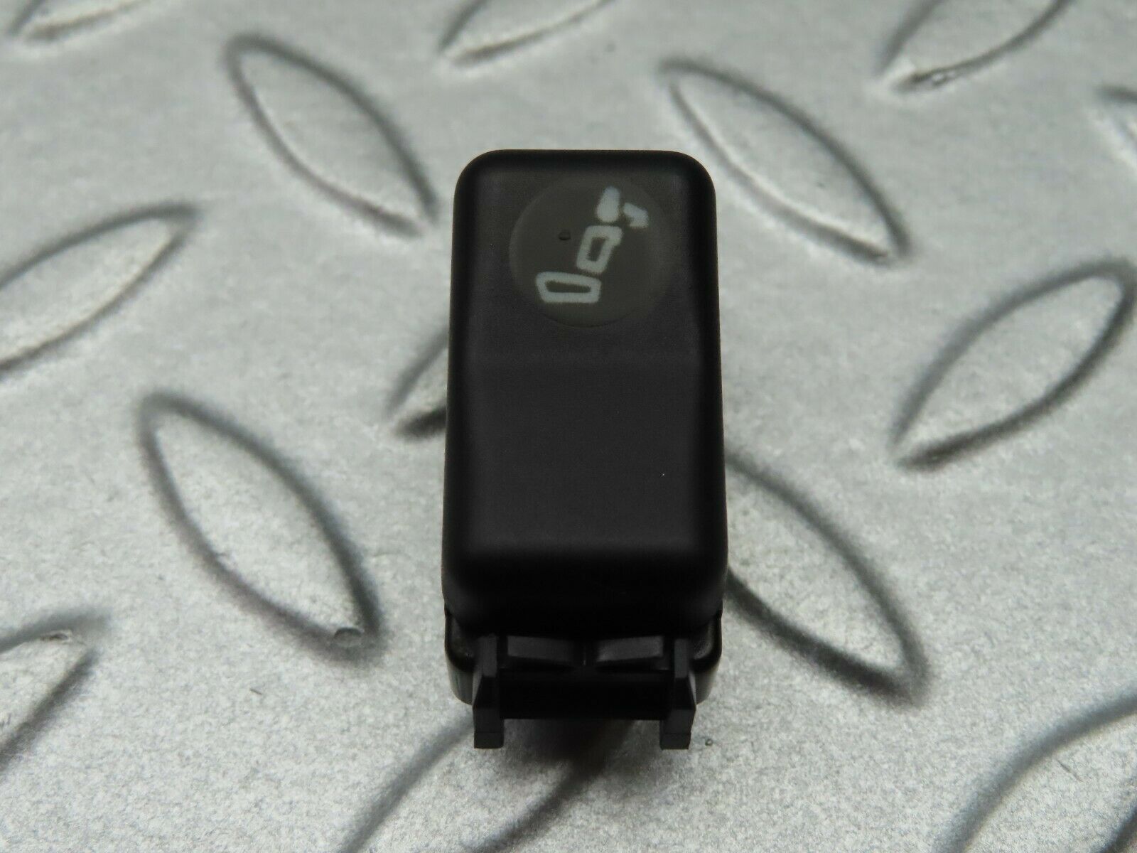 5349 Mercedes-Benz W124 230E Rear Headrest Release Control Switch 1248209910