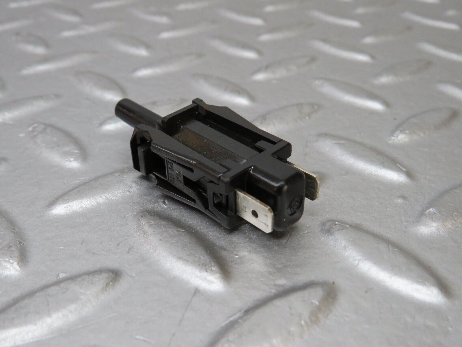 36917 Mercedes-Benz C126 420SEC Coupe Door Contact Switch 3x 0015458714