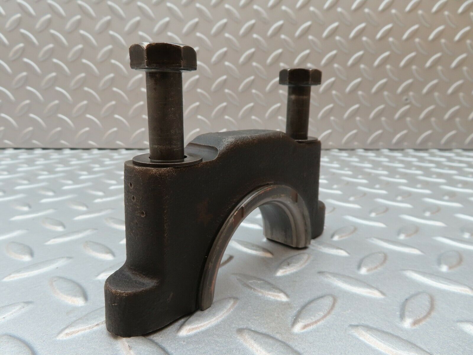 3656 Mercedes-Benz W108 280SE Crankshaft Bearing Holder Block 1080110113