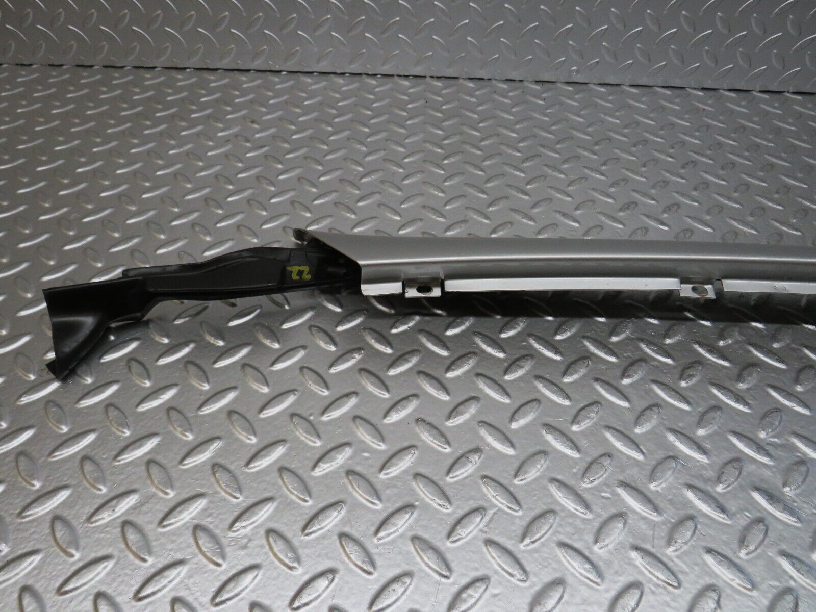 25062 Mercedes-Benz W140 S320 A Pillar Exterior Cover Left Side