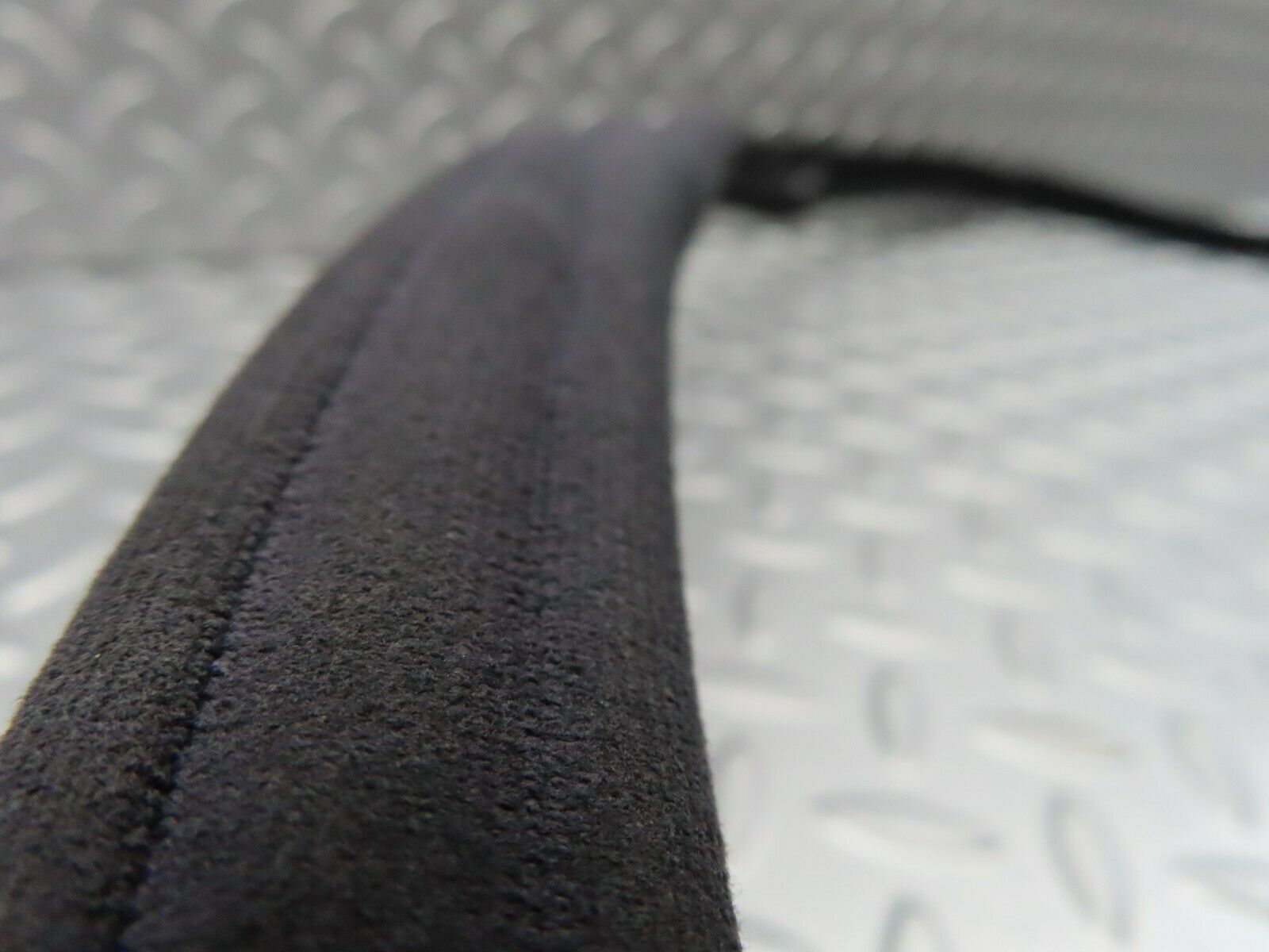 6639 Mercedes-Benz S124 E220 Wagon Front Right Cloth Covered Door Seal