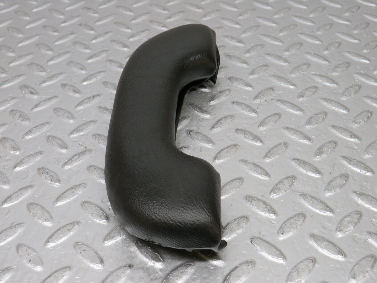 0185 Mercedes-Benz W120 Ponton Arm Rest Top Pad Black
