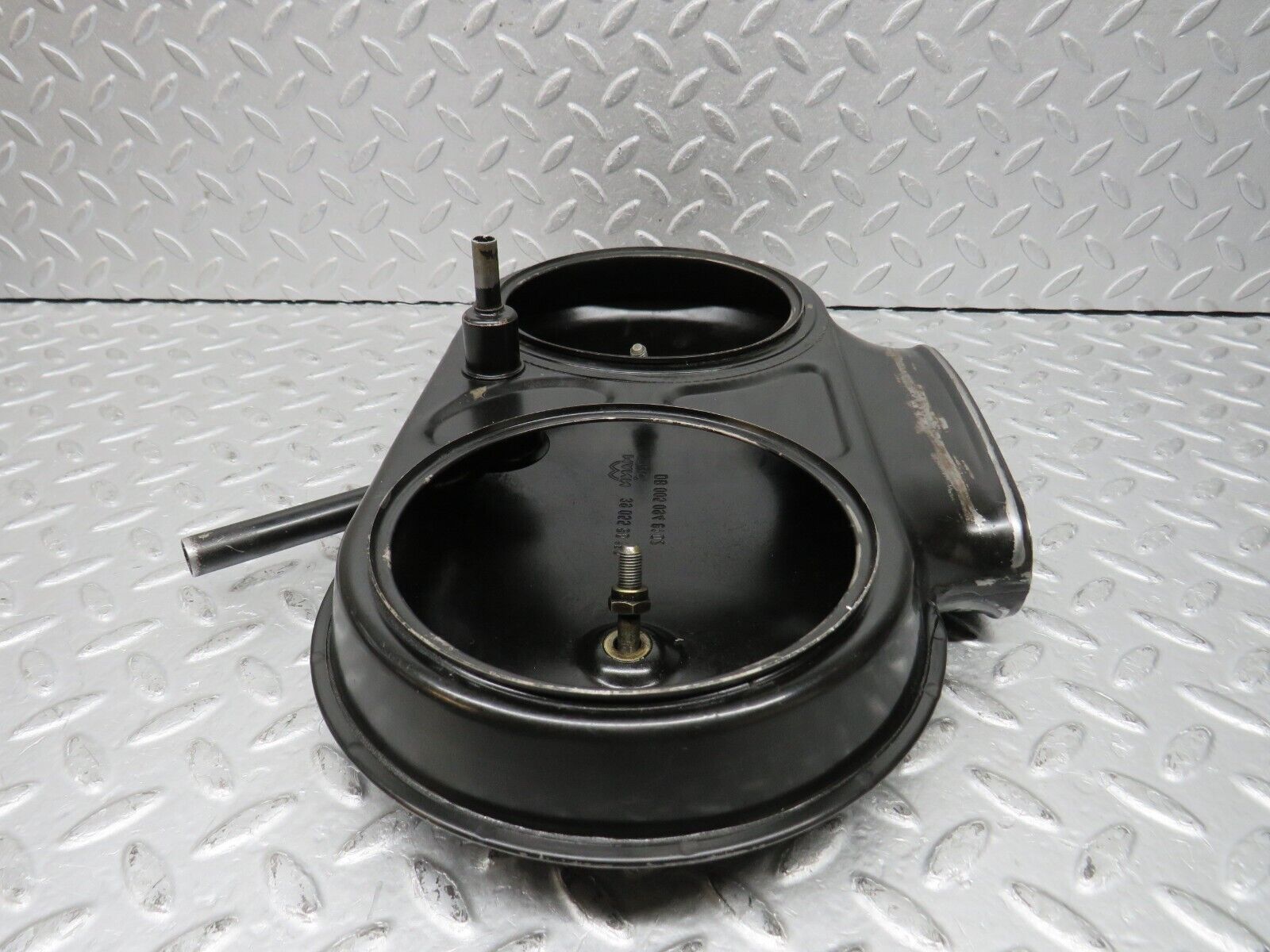 37706 Mercedes-Benz W108 280S Air Filter Housing Connection To Carburettor