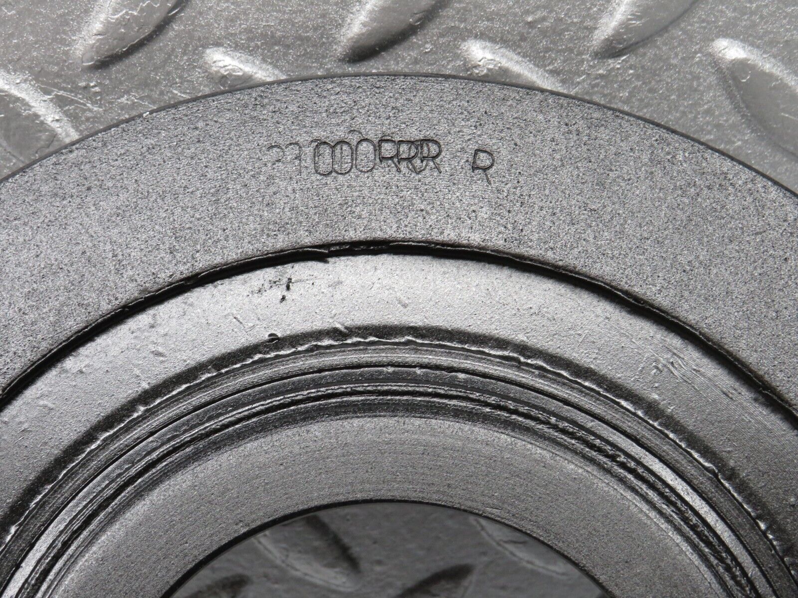 40376 Mercedes-Benz W110 230 Crankshaft Vibration Damper