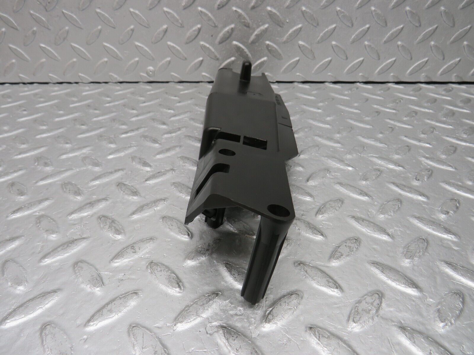 37789 Mercedes-Benz A124 320E Cabriolet Trunk Lock Vacuum Actuator Cover 1248050441