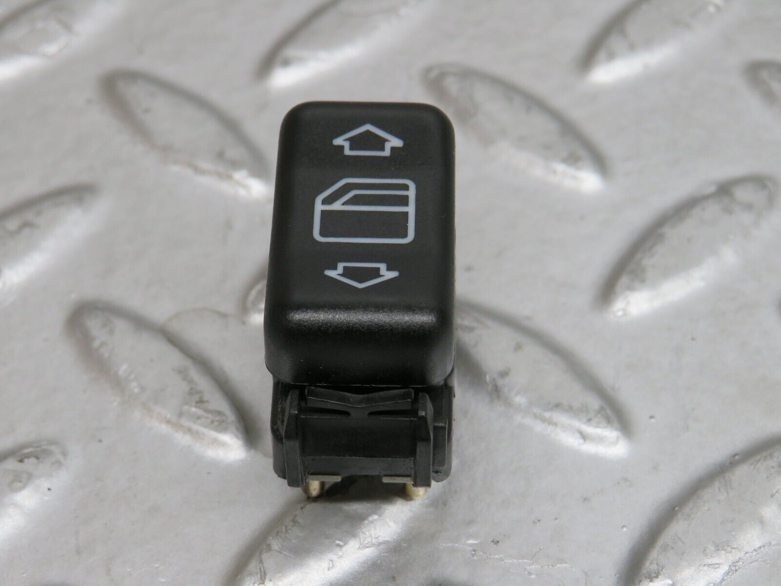 29184 Mercedes-Benz C124 320CE Coupe Left Electric Window Switch 1248209310