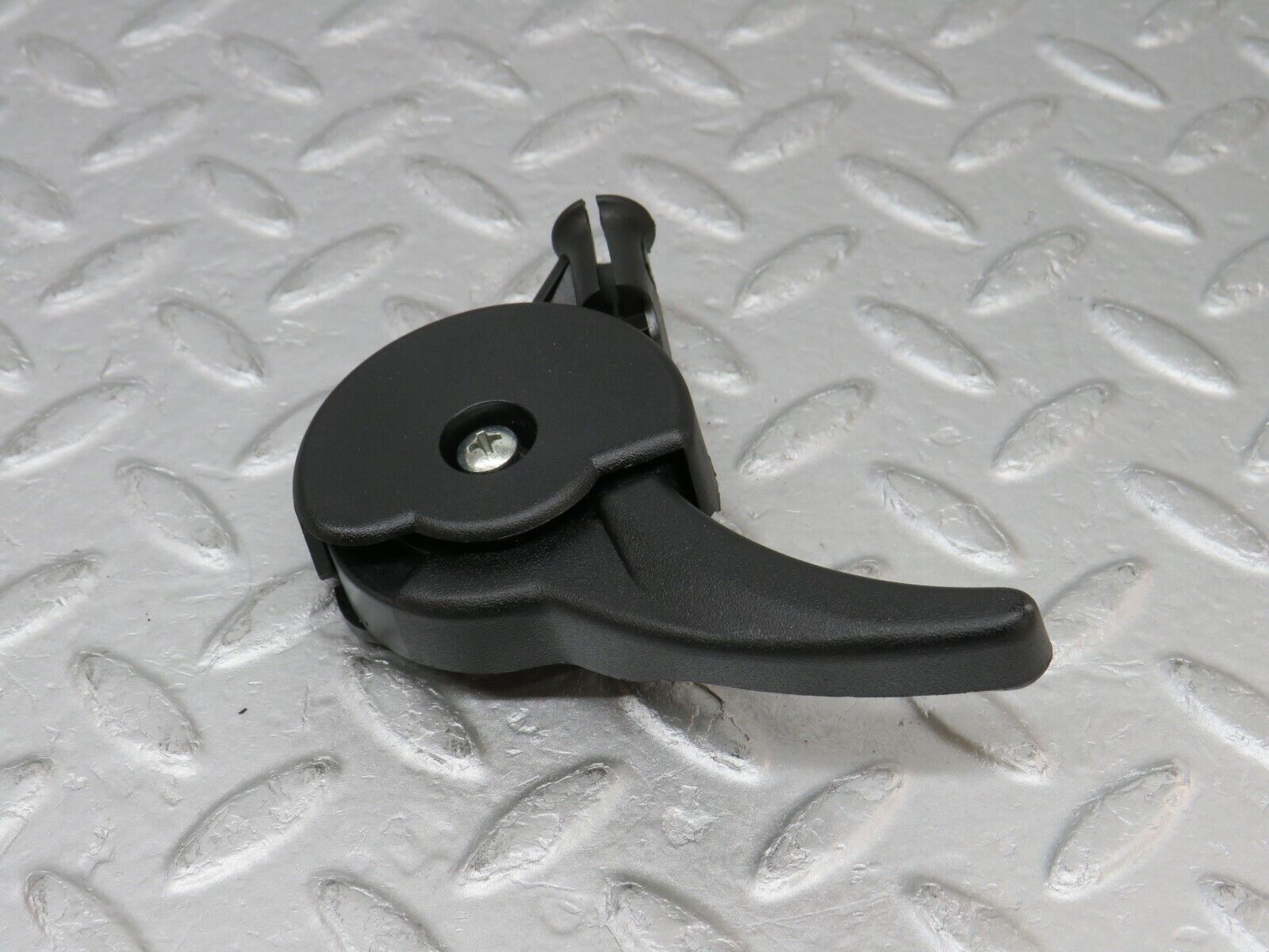 36575 Mercedes-Benz W201 190E 2.0L Hood Opener Bonnet Opener Release