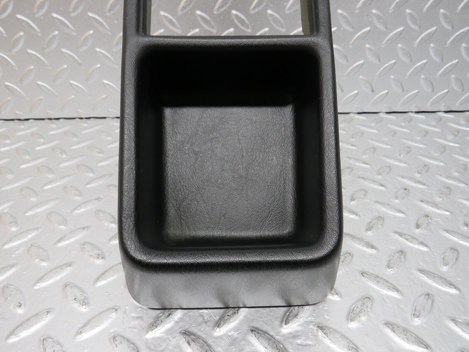 32360 Mercedes-Benz S124 300TE Wagon Centre Console Tray