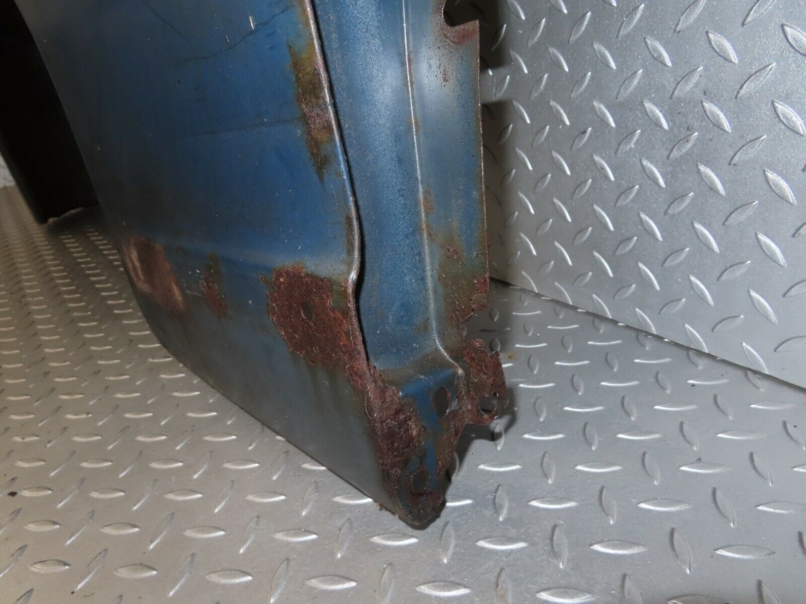 18698 Mercedes-Benz W120 W121 Ponton Front Left Wing Fender