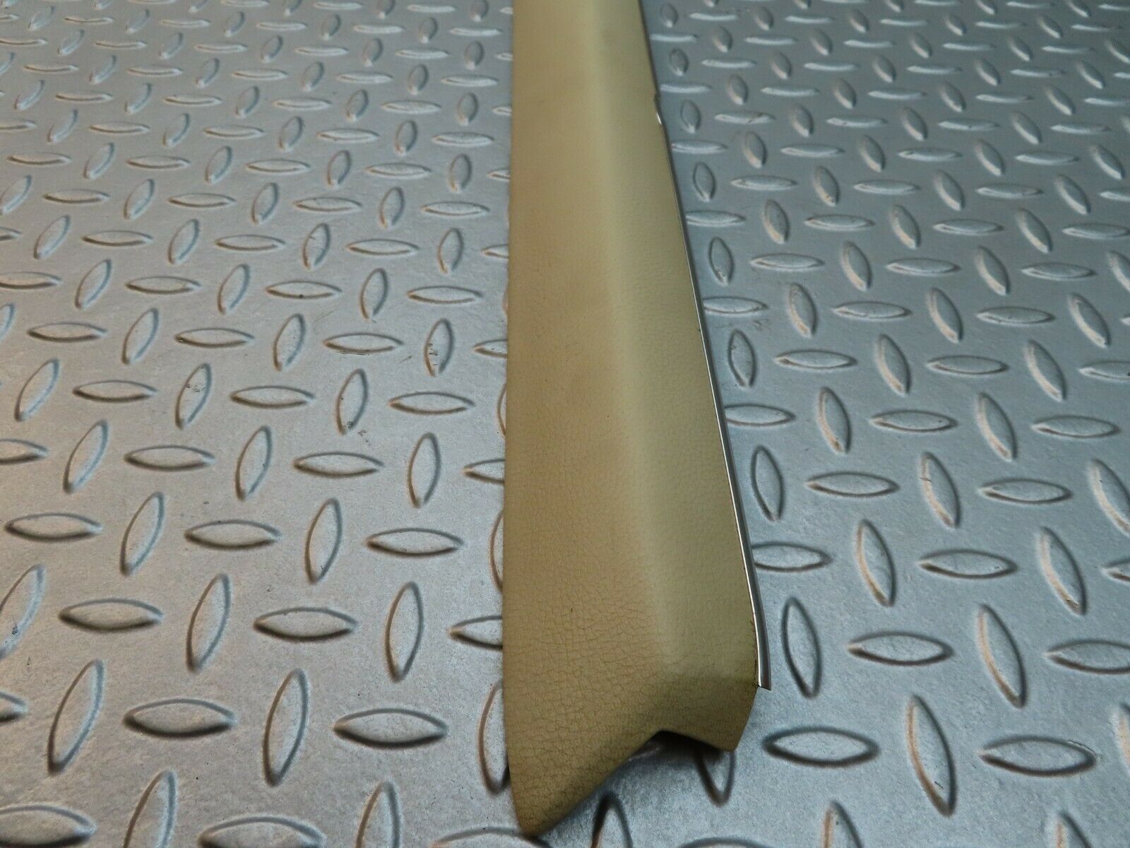 4587 Mercedes-Benz W114 280CE Coupe Door Panel Top Trim Left Beige