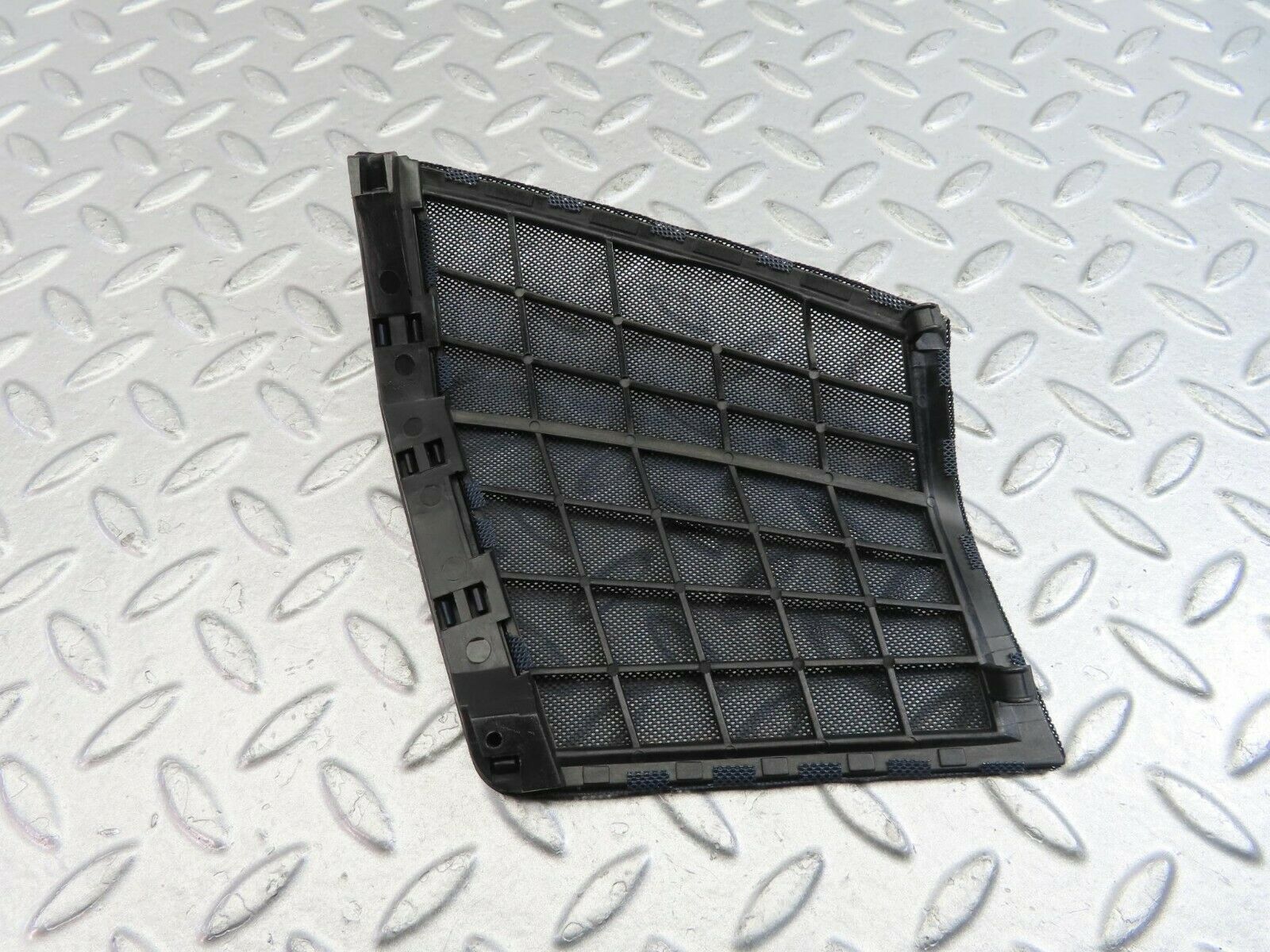 9405 Mercedes-Benz C124 300CE Coupe Dashboard Speaker Cover Grill Left