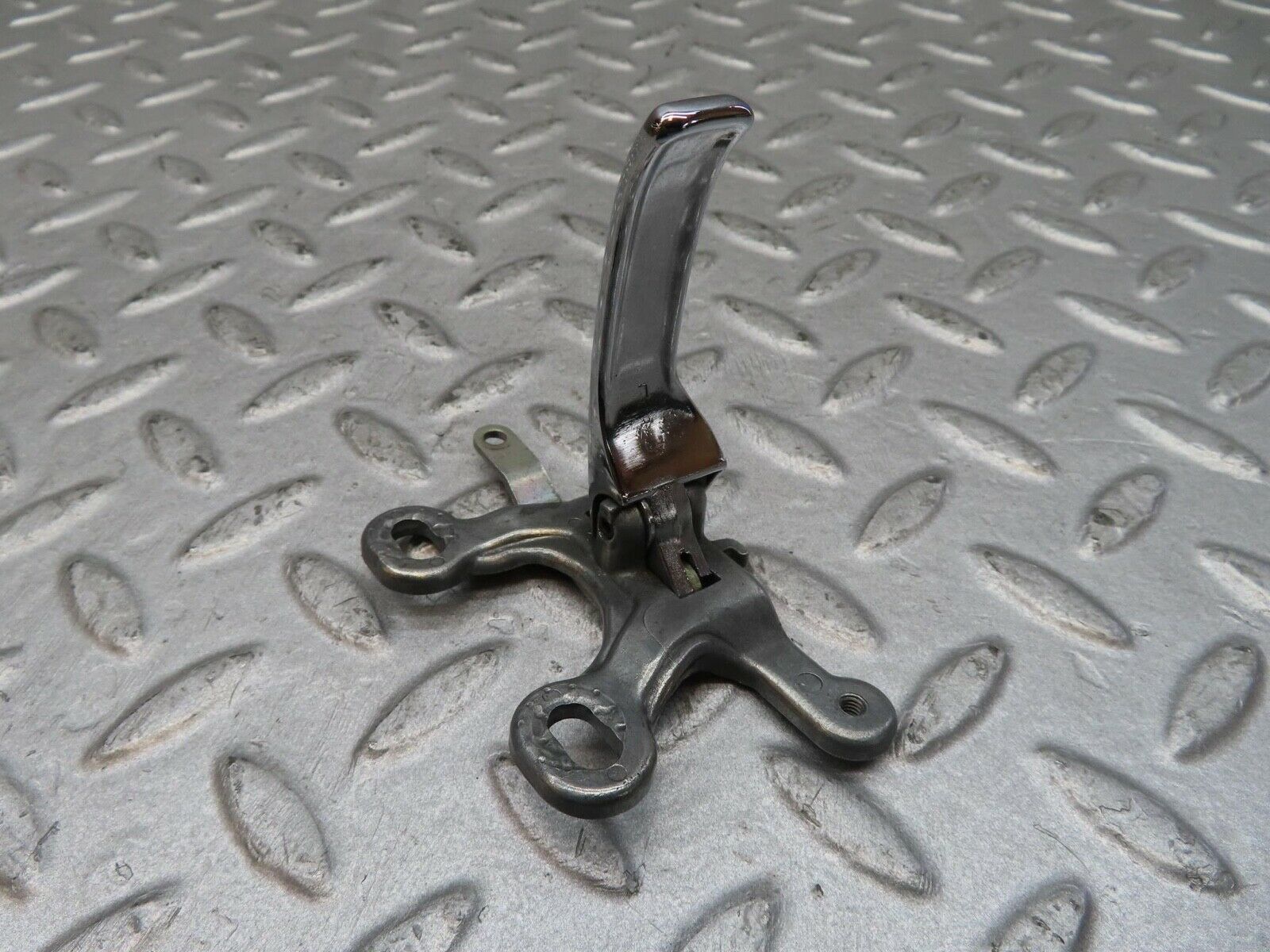 12329 Mercedes-Benz W108 280SE 3.5 Left Interior Door Handle 1107660319