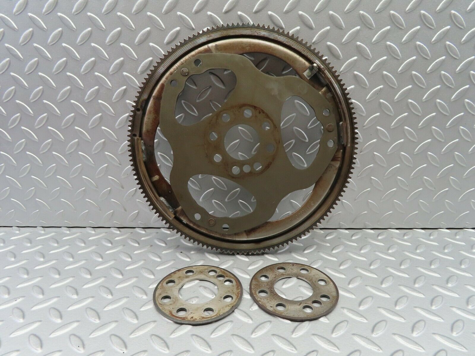 6815 Mercedes-Benz S124 E220 Wagon Flywheel 1110300112