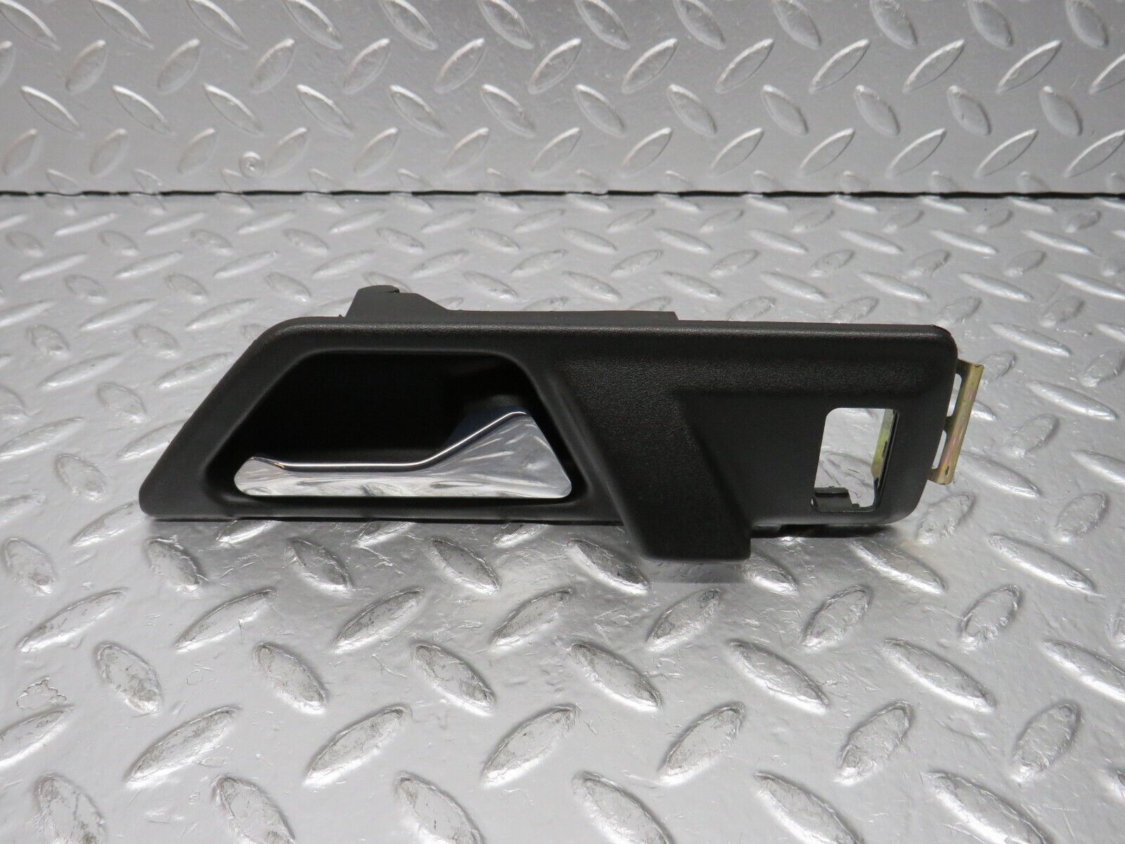 31370 Mercedes-Benz S124 220TE Rear Right Interior Door Handle 1247600261