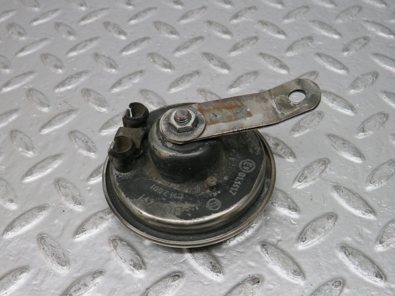 31786 Mercedes-Benz W201 190LE 1.8L Horn Bosch CH2001 0035427420