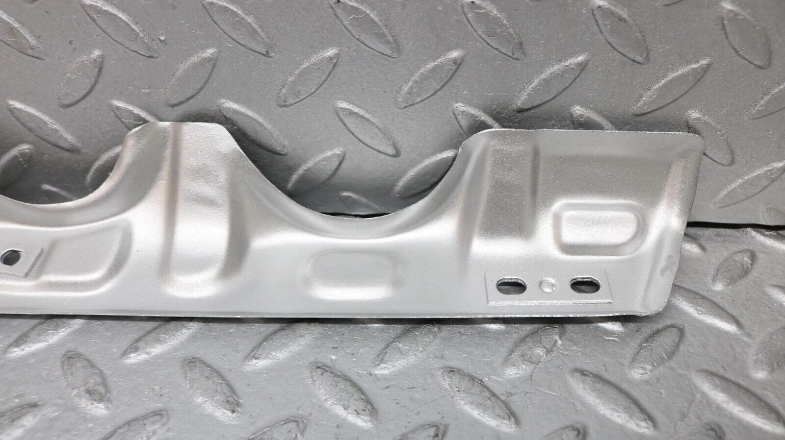 37237 Mercedes-Benz C126 420SEC Coupe Exhaust Manifold Heat Shield