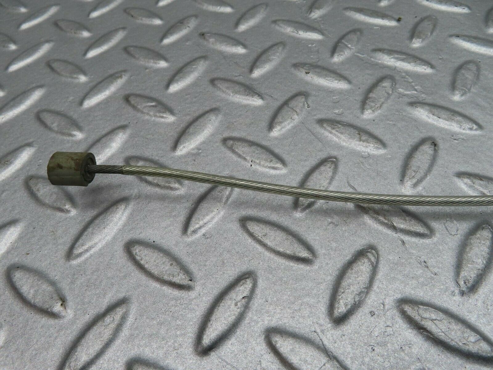 16335 Mercedes-Benz W124 260E Handbrake Cable 1244203685